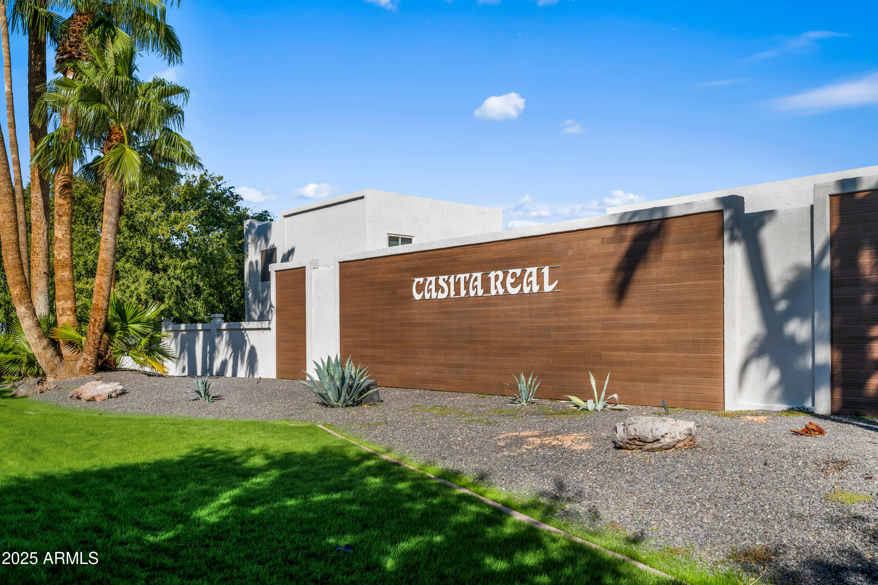 Scottsdale, Arizona 85251, United States, 1 Bedroom Bedrooms, ,1 BathroomBathrooms,Residential,Active,237527