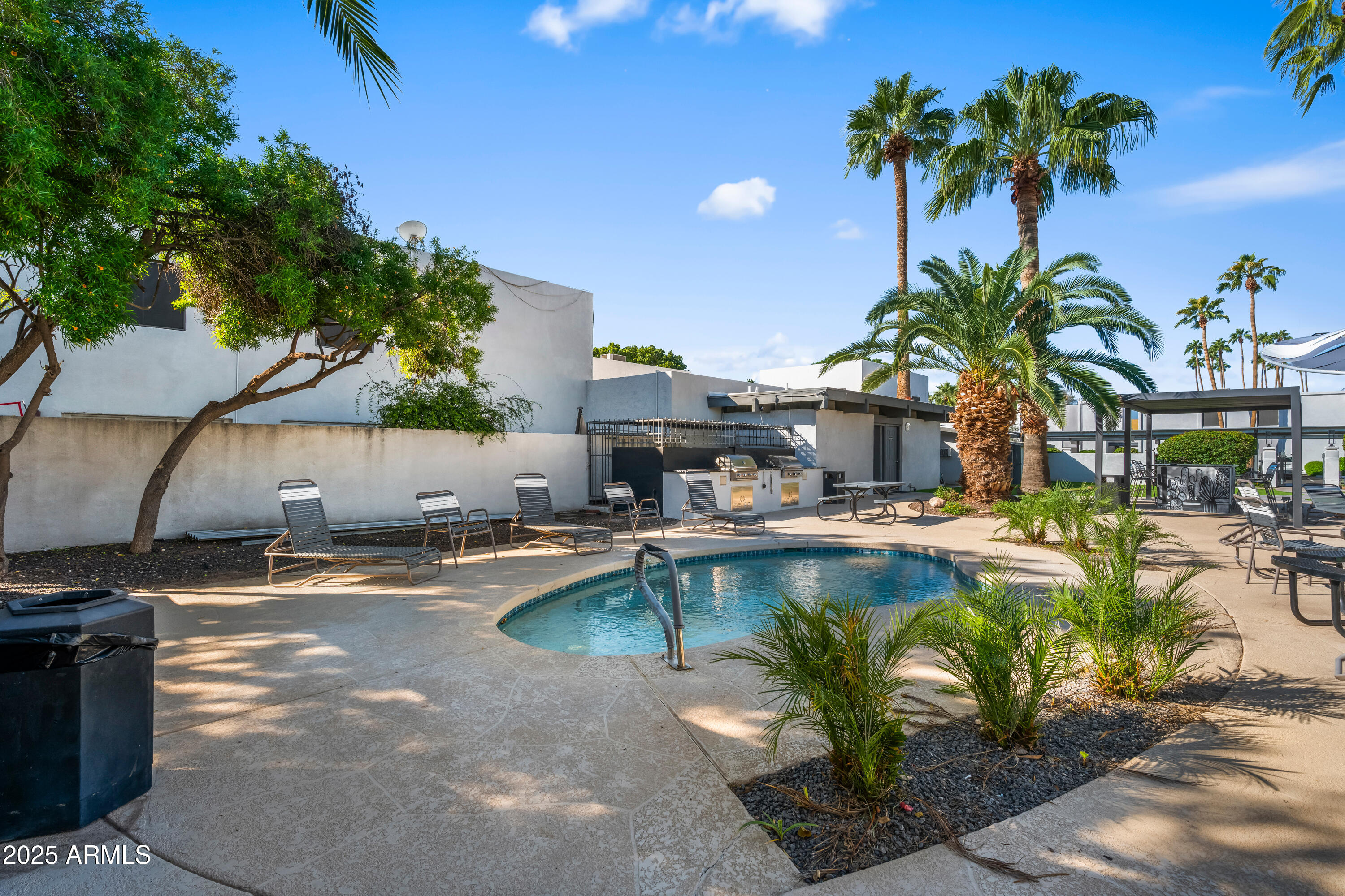 Scottsdale, Arizona 85251, United States, 1 Bedroom Bedrooms, ,1 BathroomBathrooms,Residential,Active,237527