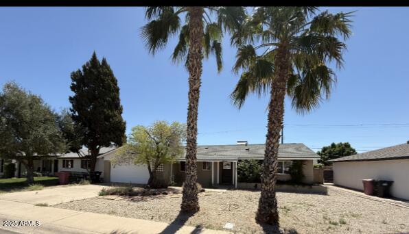 8257 E CYPRESS Street