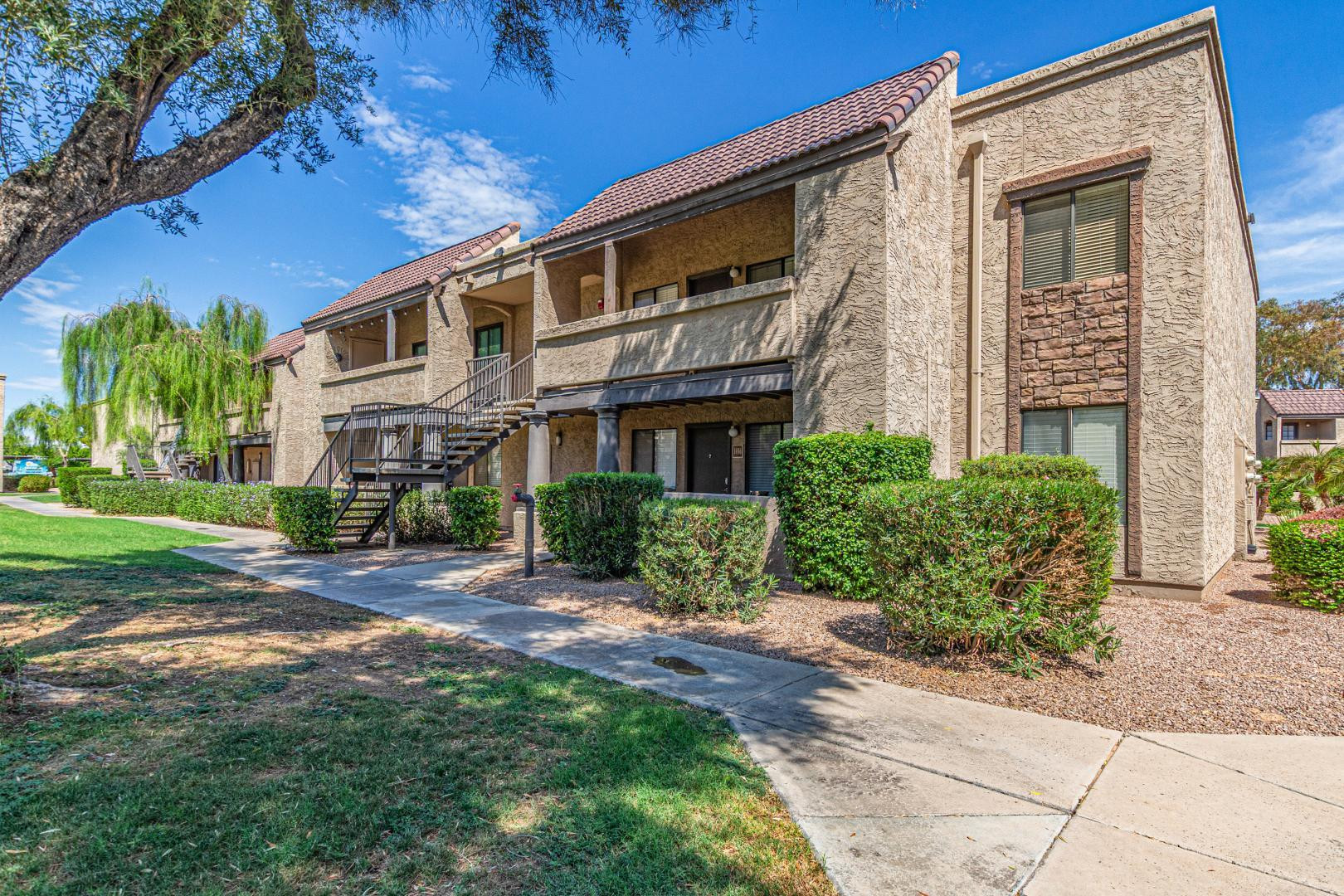 5995 N 78th Street 1037