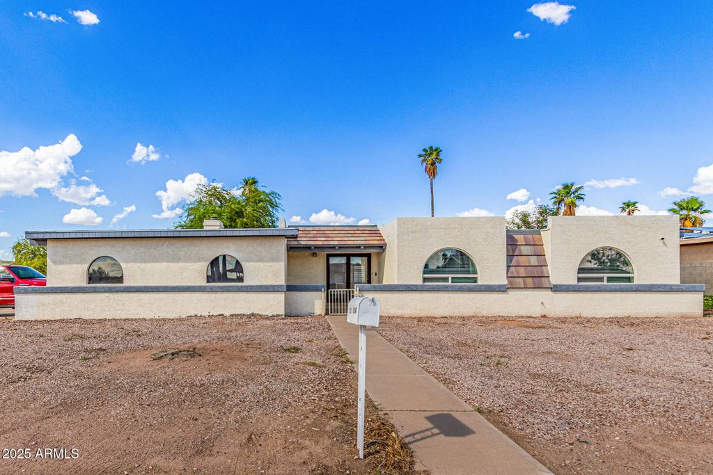 Photo of 1202 E Delano Drive, Casa Grande, AZ 85122 (MLS # 6921304)