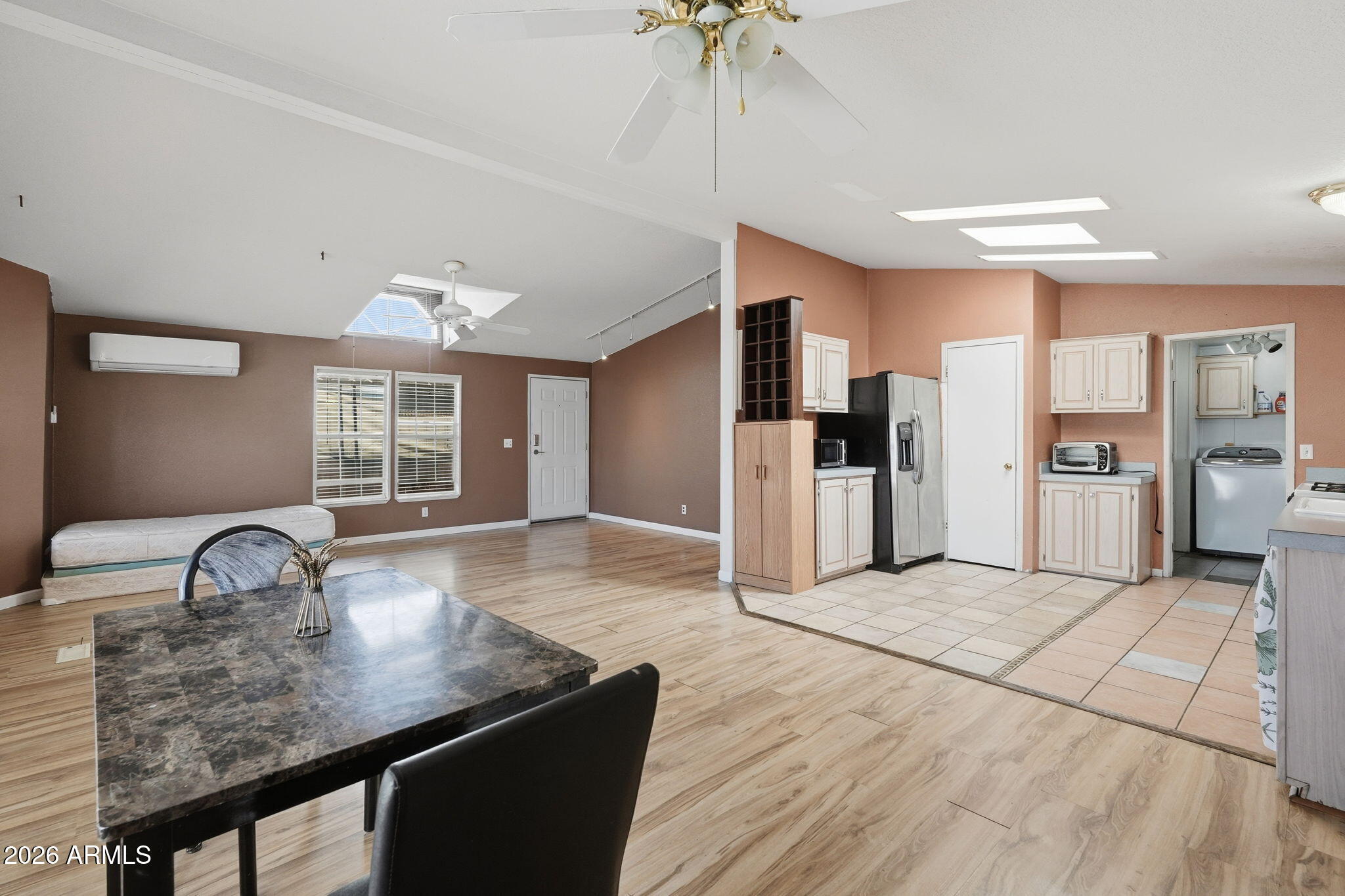 7660 E MCKELLIPS Road 84