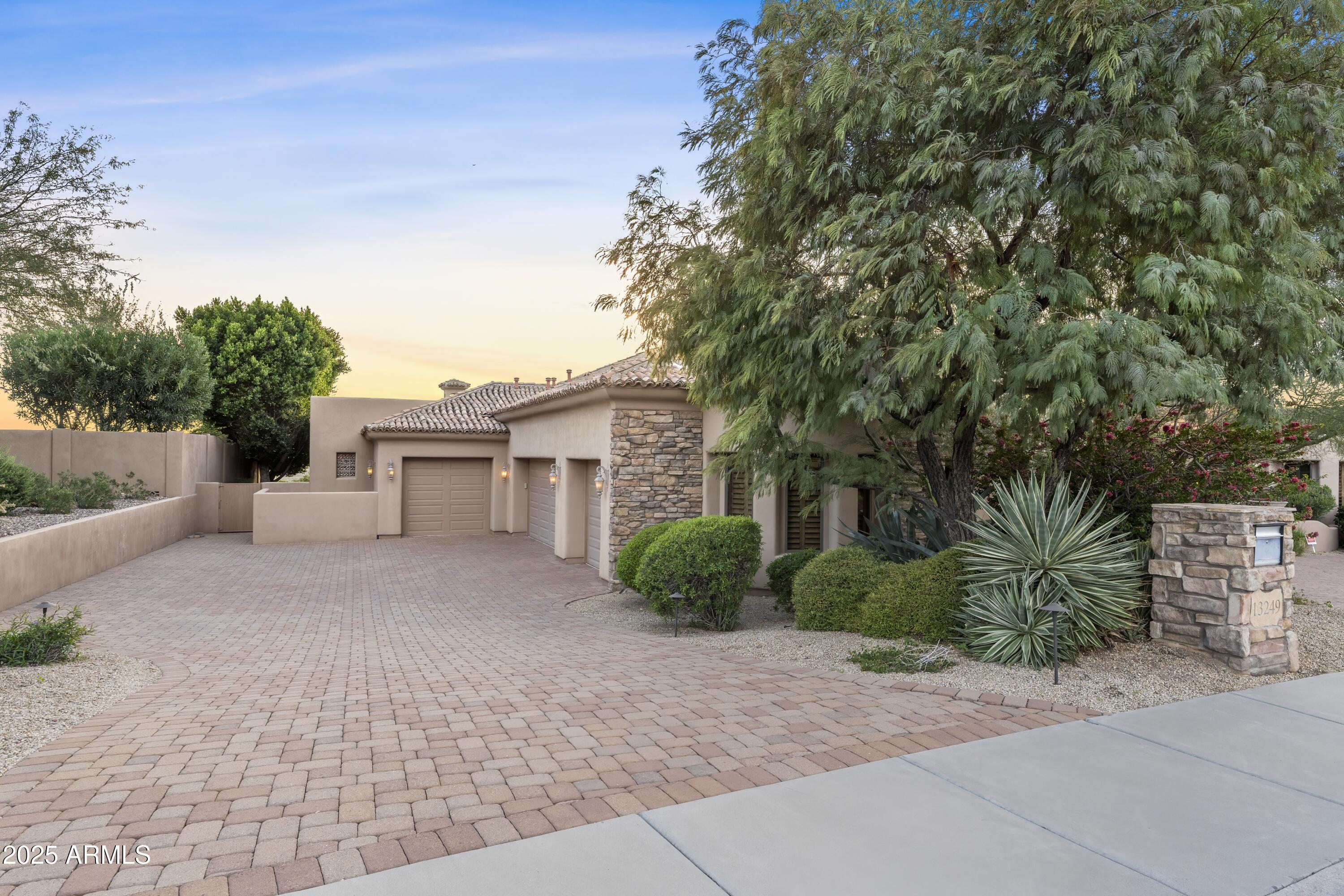 Rancho Trinadad - Residential