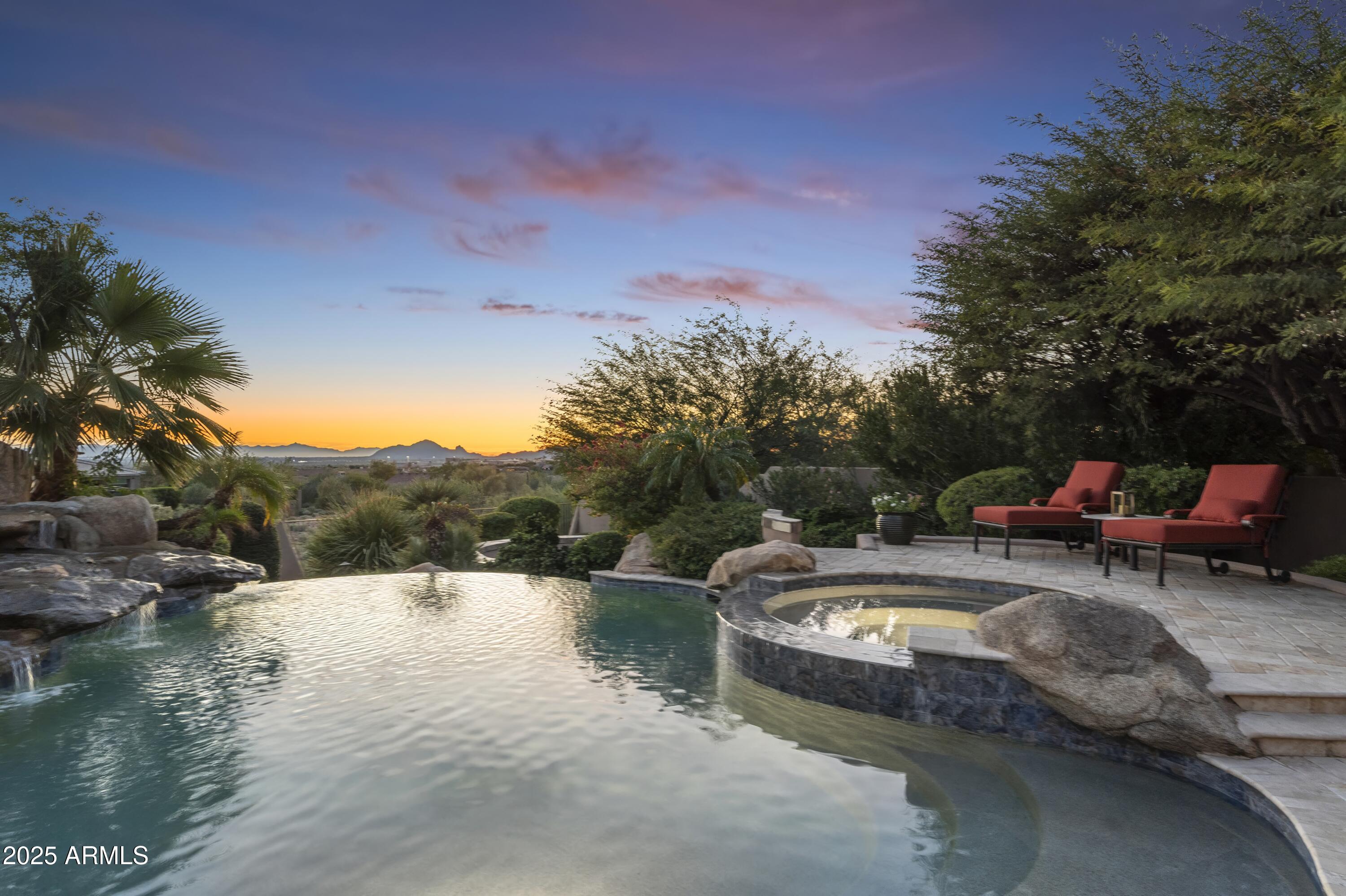 Rancho Trinadad - Residential