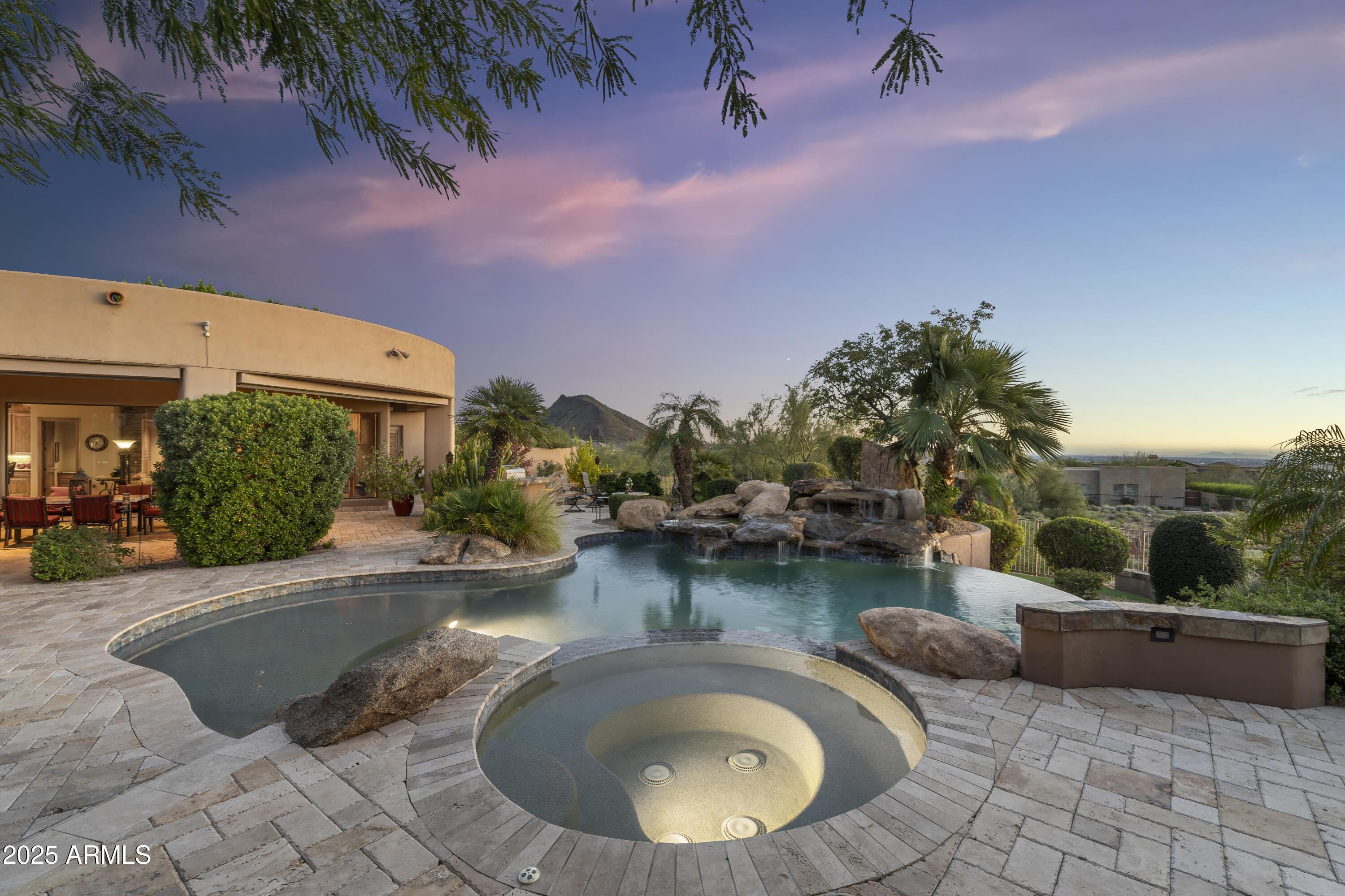 Rancho Trinadad - Residential