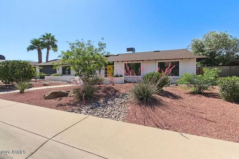 3013 S Fairway Drive