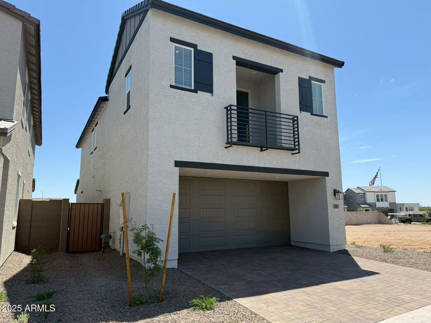 2443 W Rowel Road