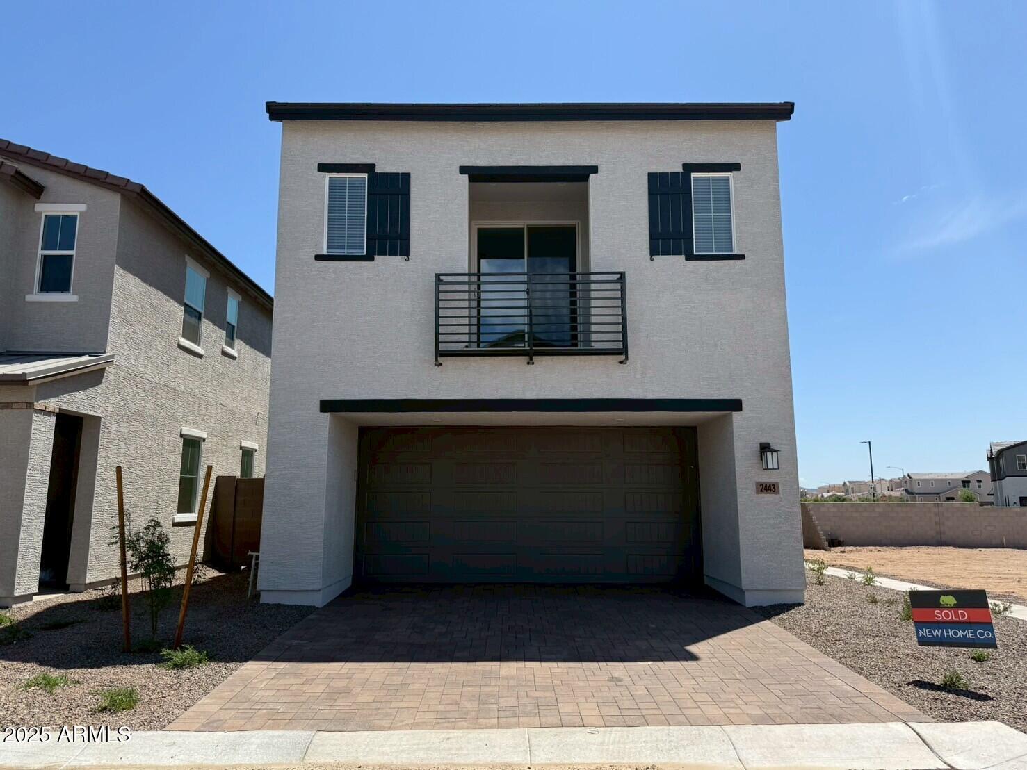 2443 W Rowel Road