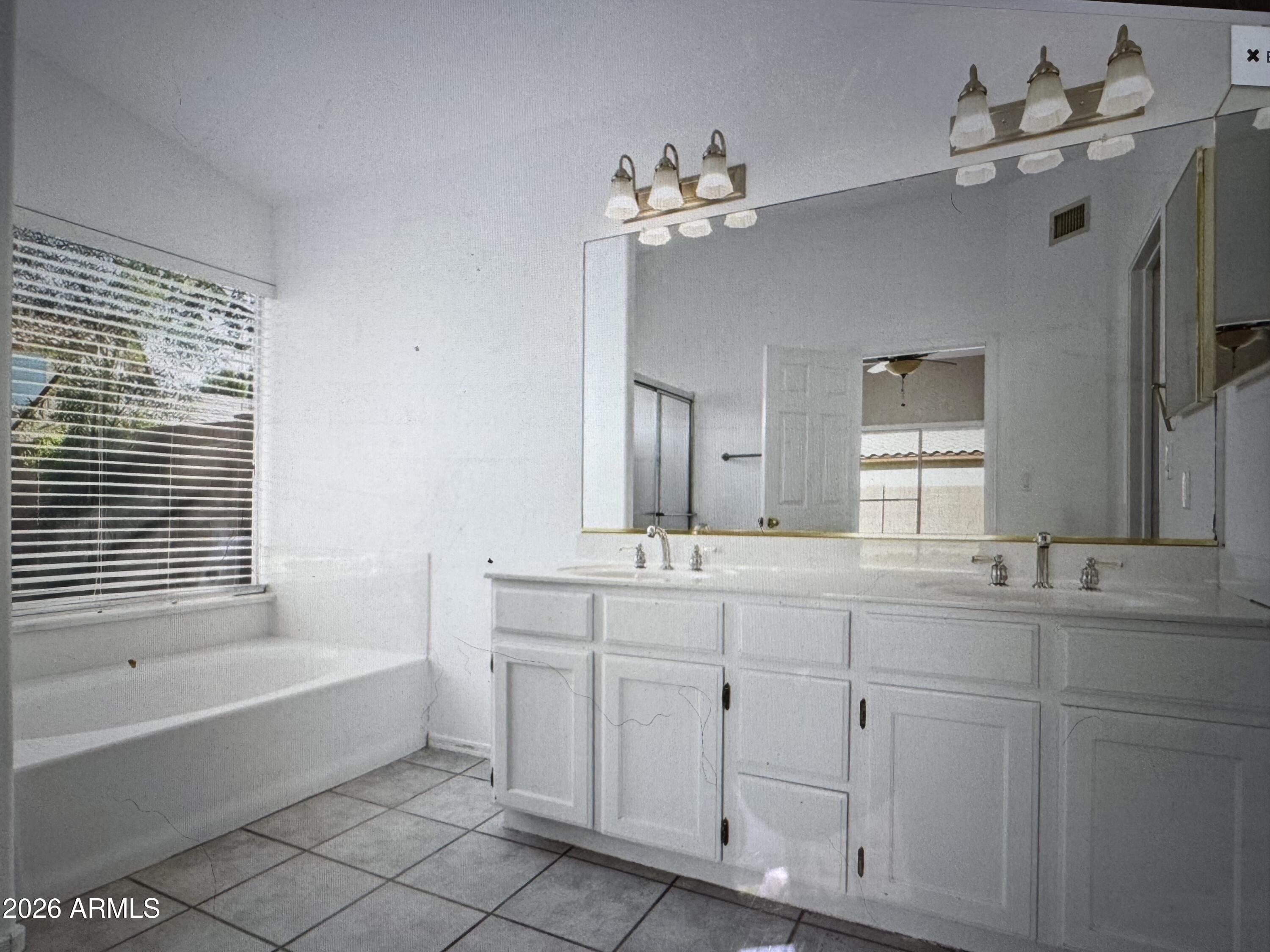 19519 N 53rd Drive