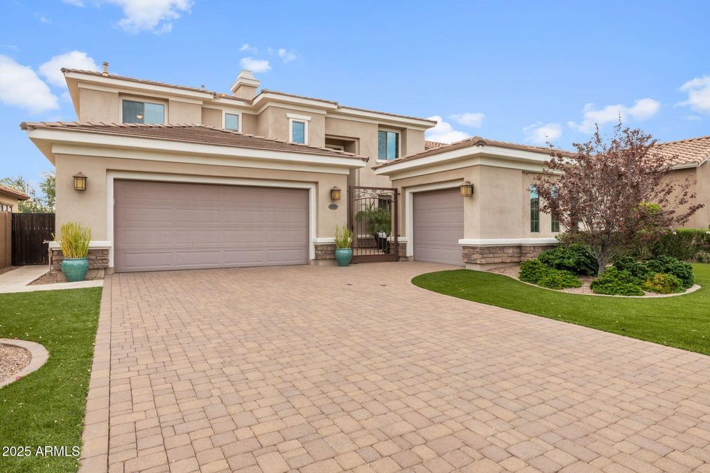 Photo of 30328 N 54th Street, Cave Creek, AZ 85331 (MLS # 6921336)