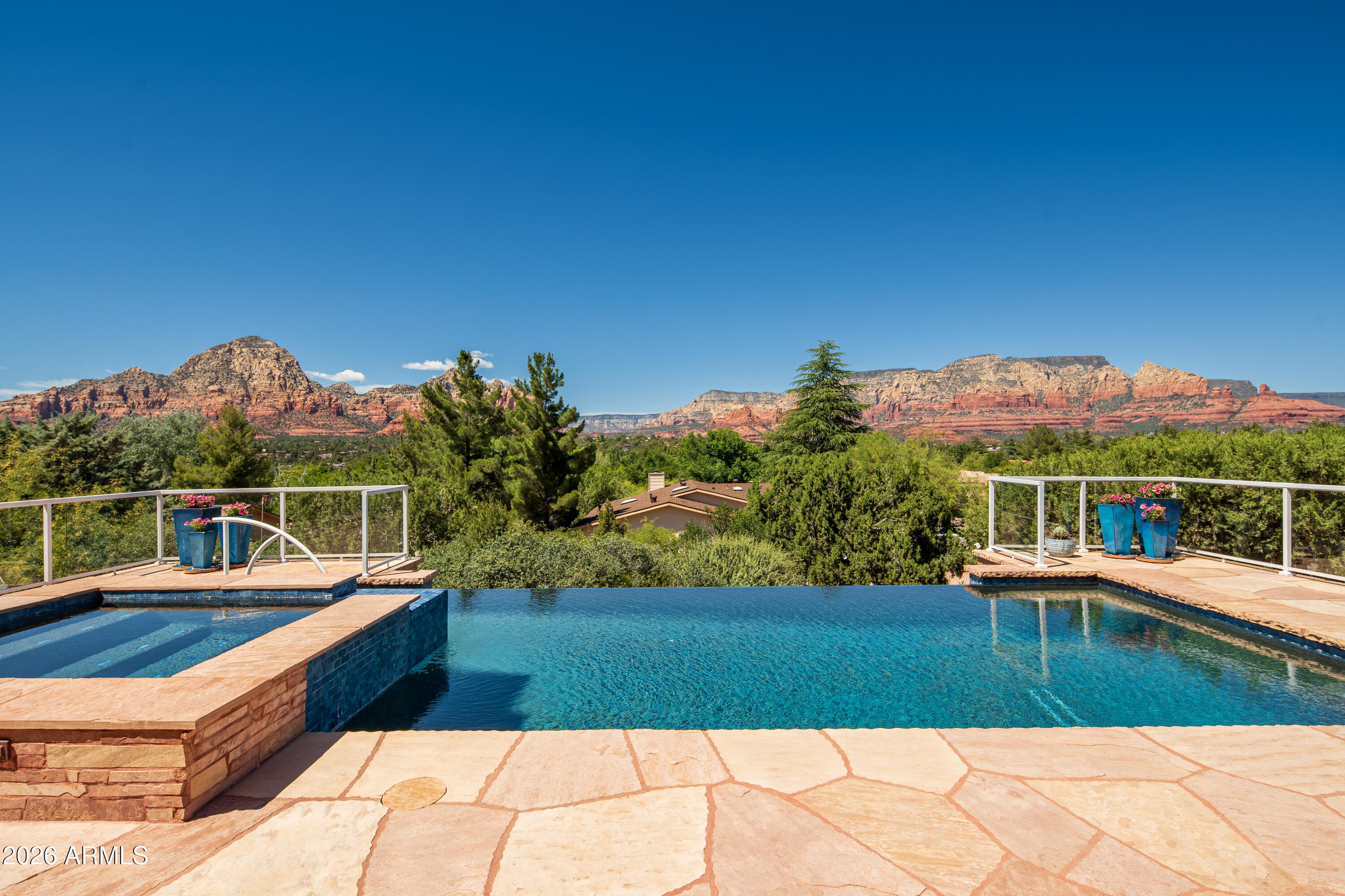 105 ROCKRIDGE Drive