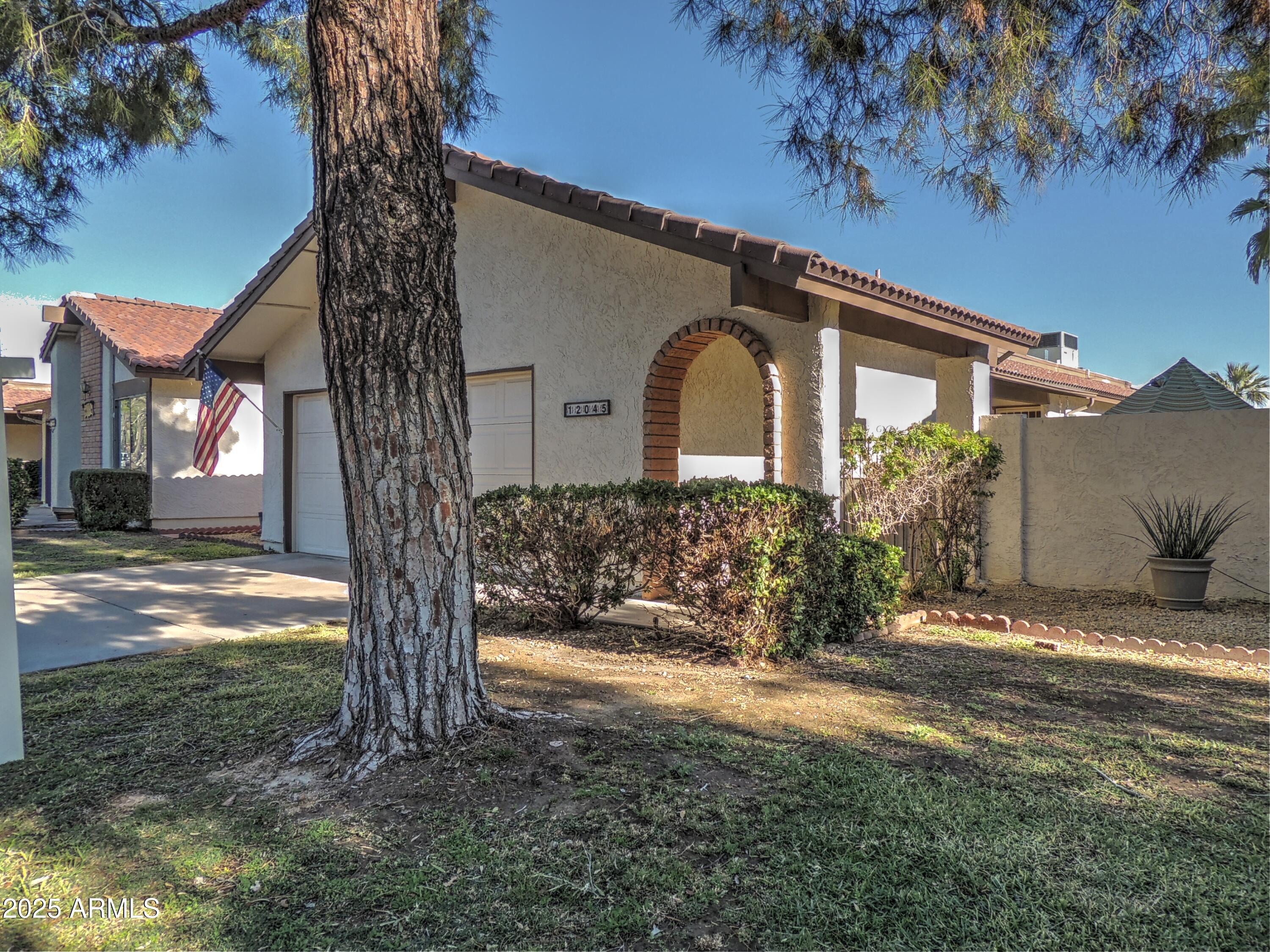 12045 S POTOMAC Street