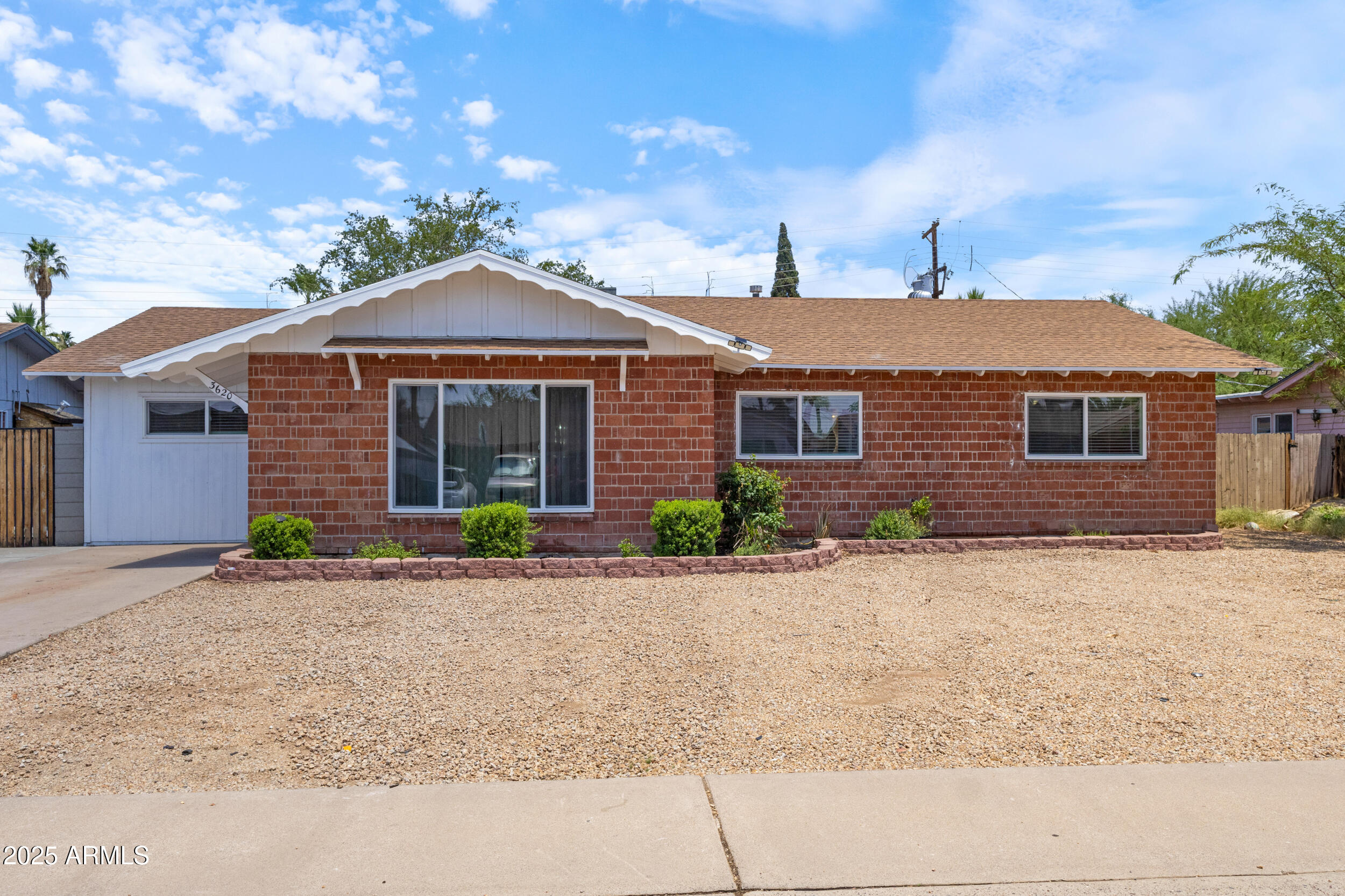 3620 W SIERRA VISTA Drive