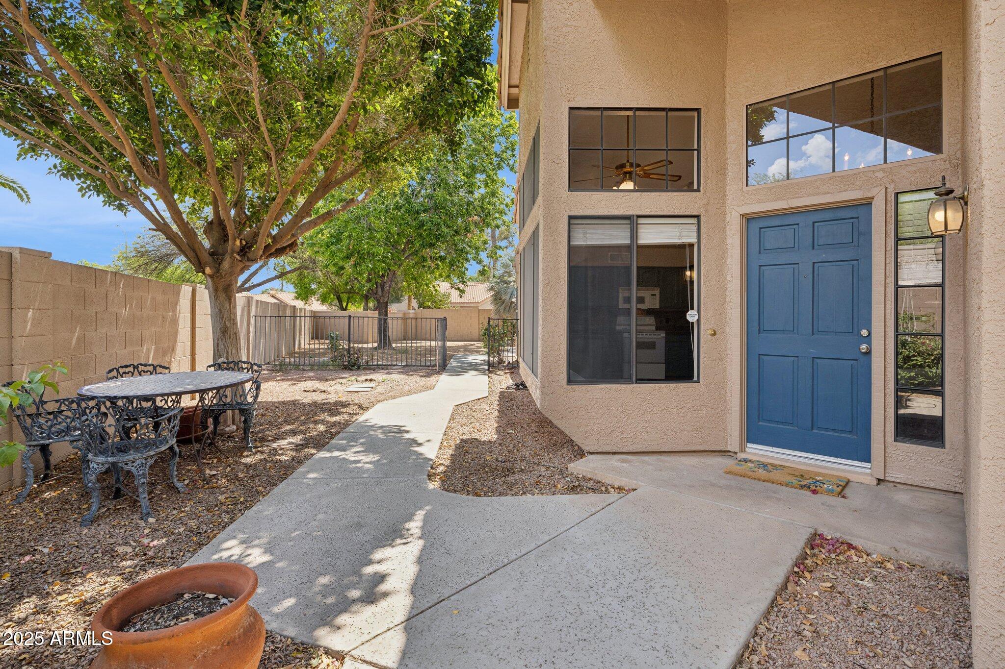 5 W RANCH Road