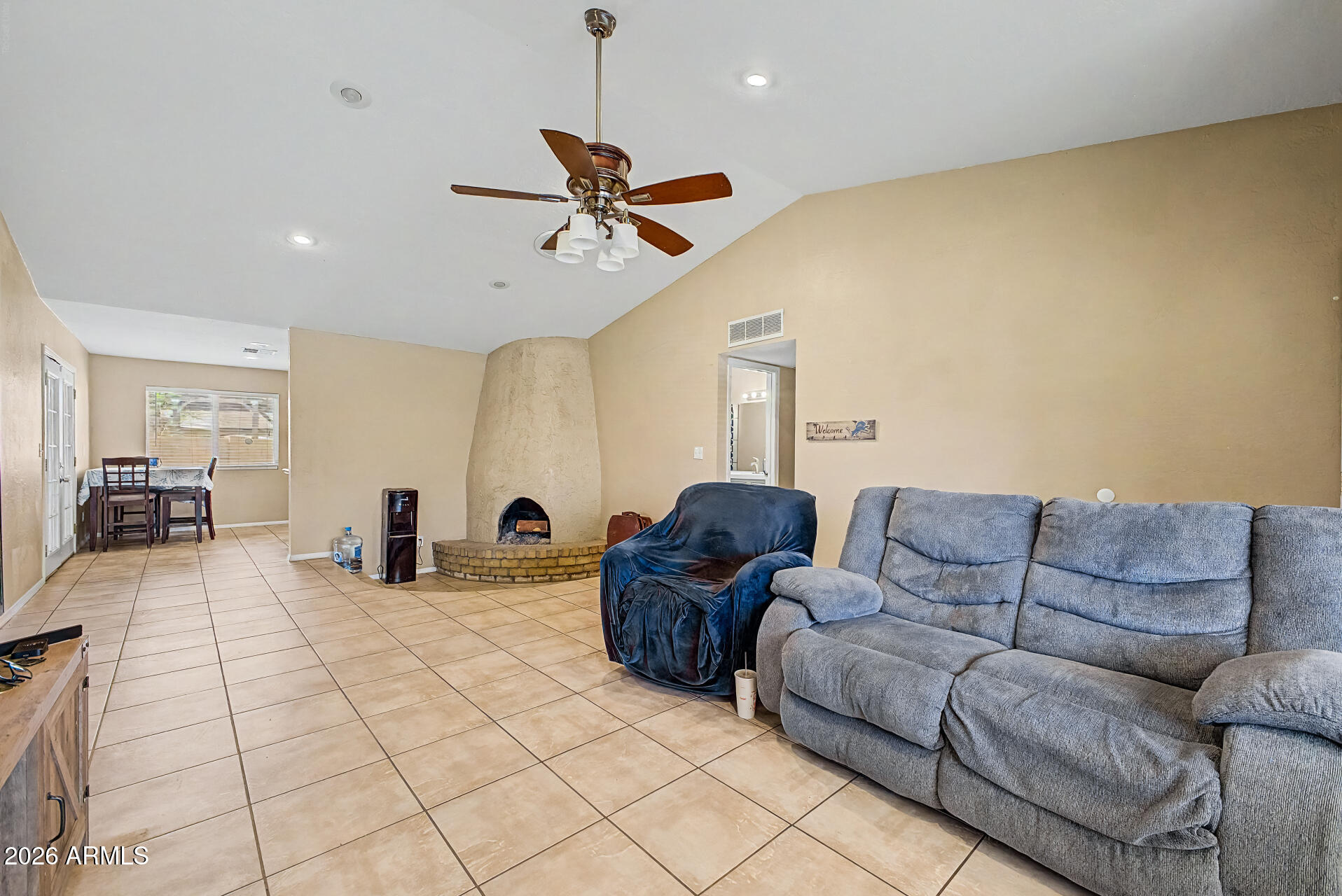 4716 W Annette Circle