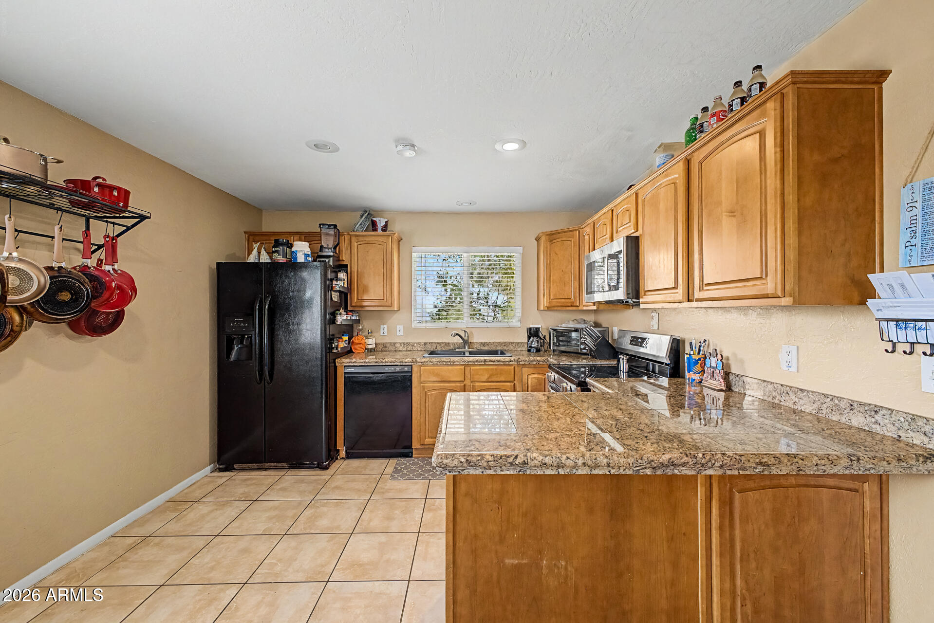 4716 W Annette Circle