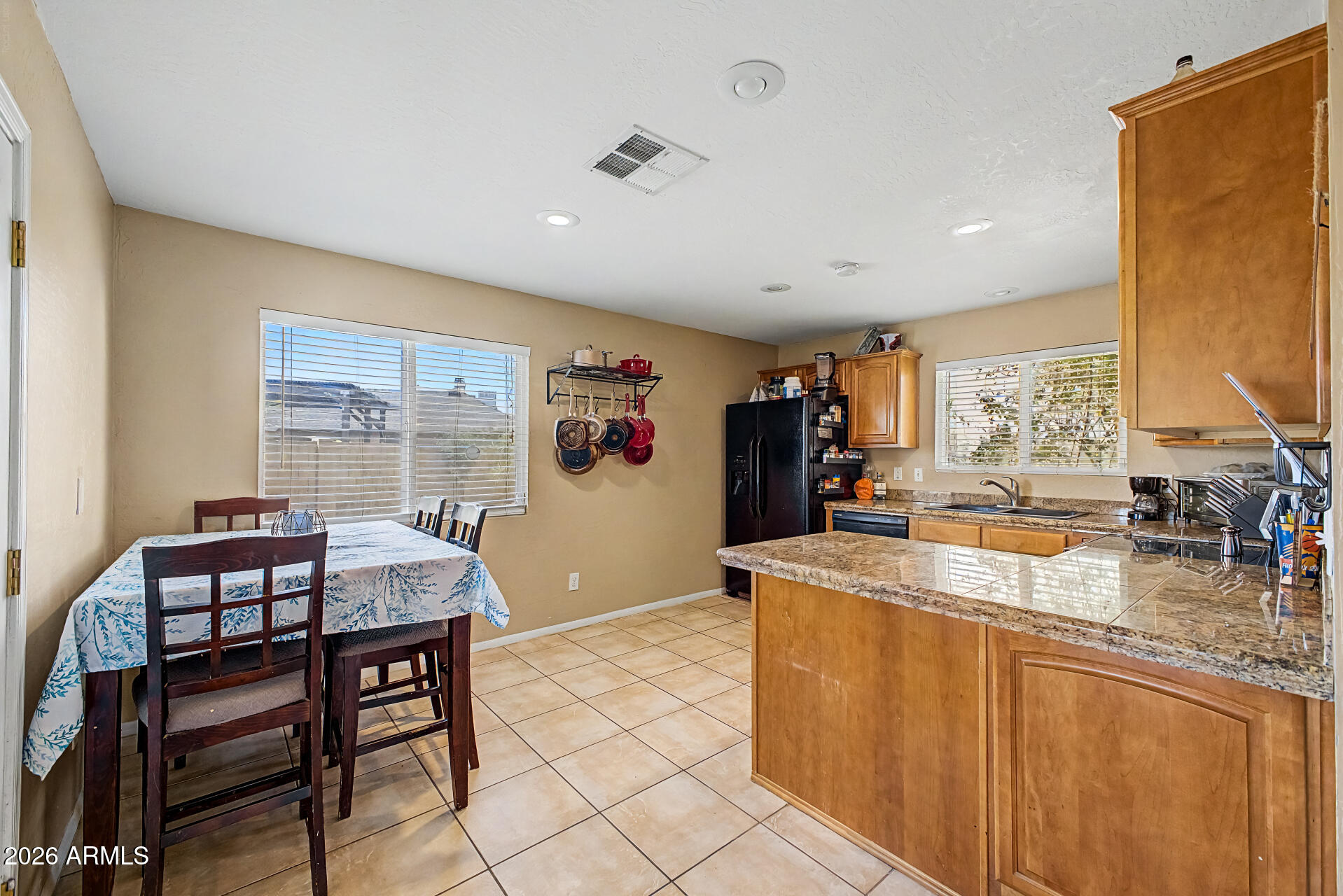 4716 W Annette Circle