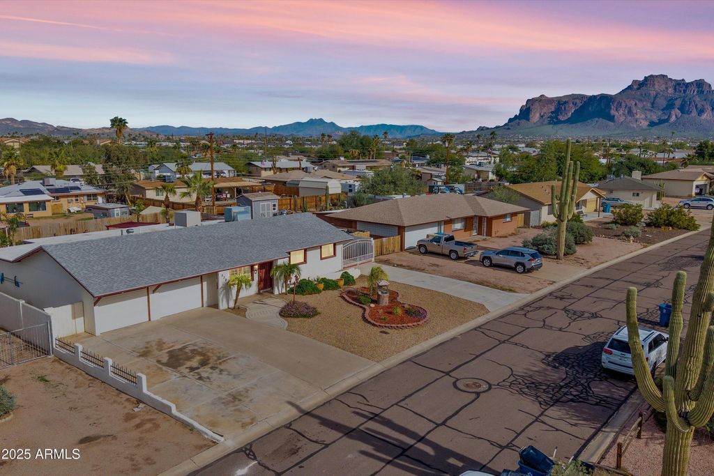 Photo of 834 E Granada Avenue, Apache Junction, AZ 85119 (MLS # 6954618)
