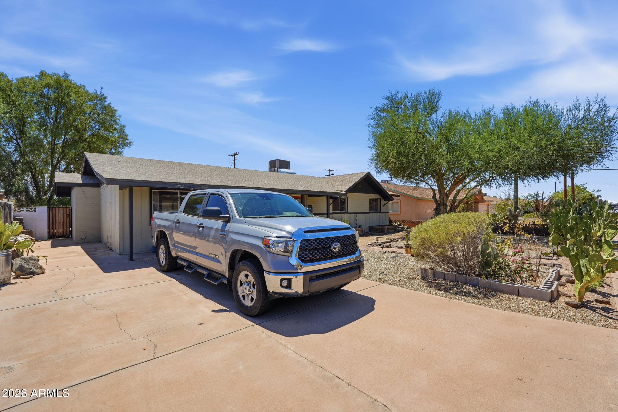 1239 W ELNA RAE Street