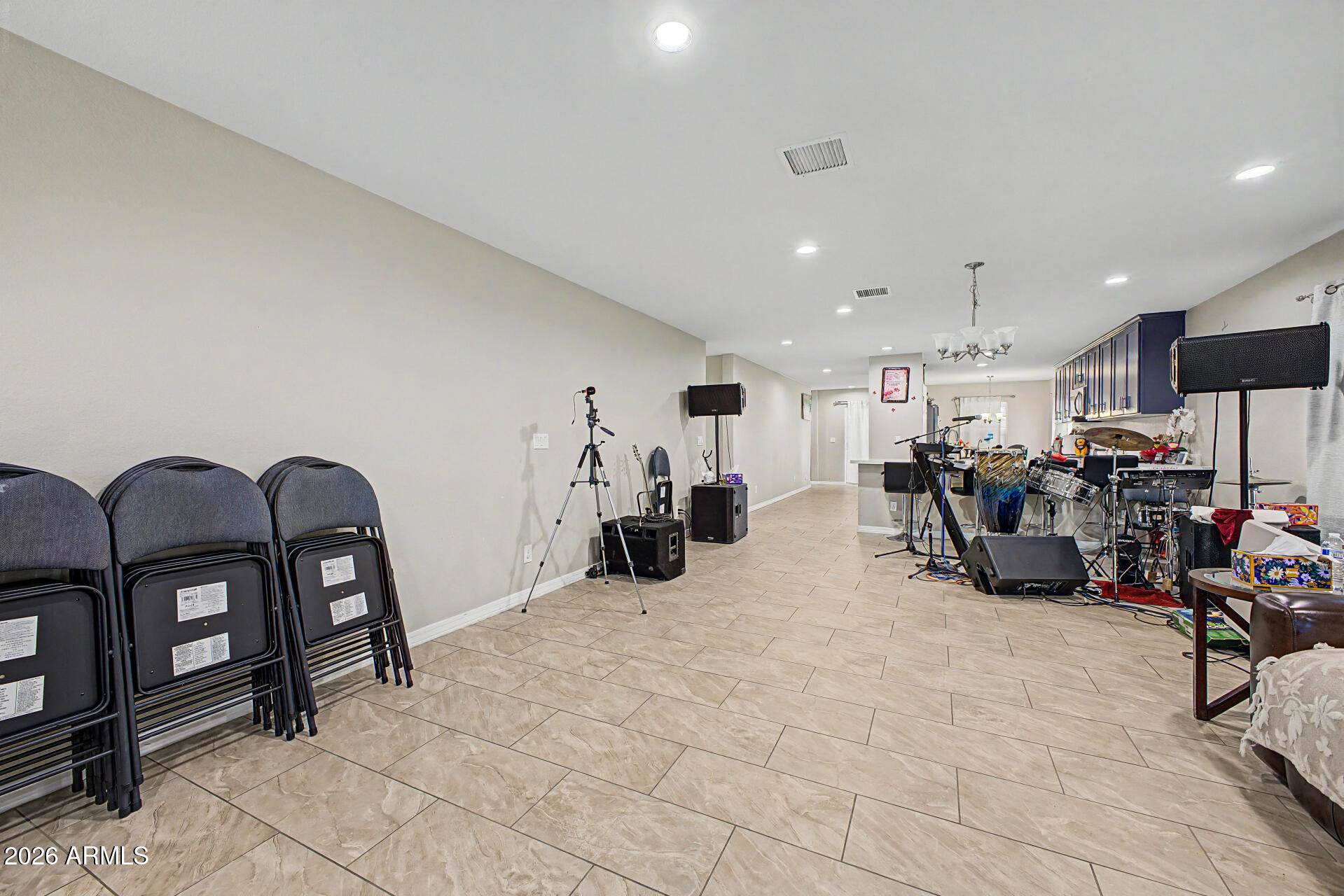 NORTH WILLOW - Residential