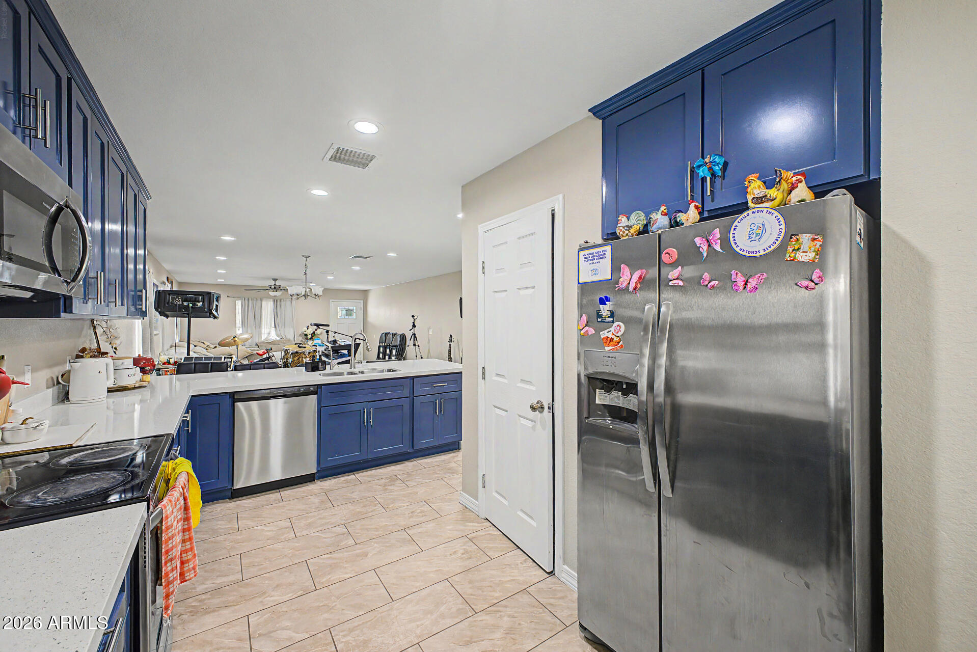 NORTH WILLOW - Residential