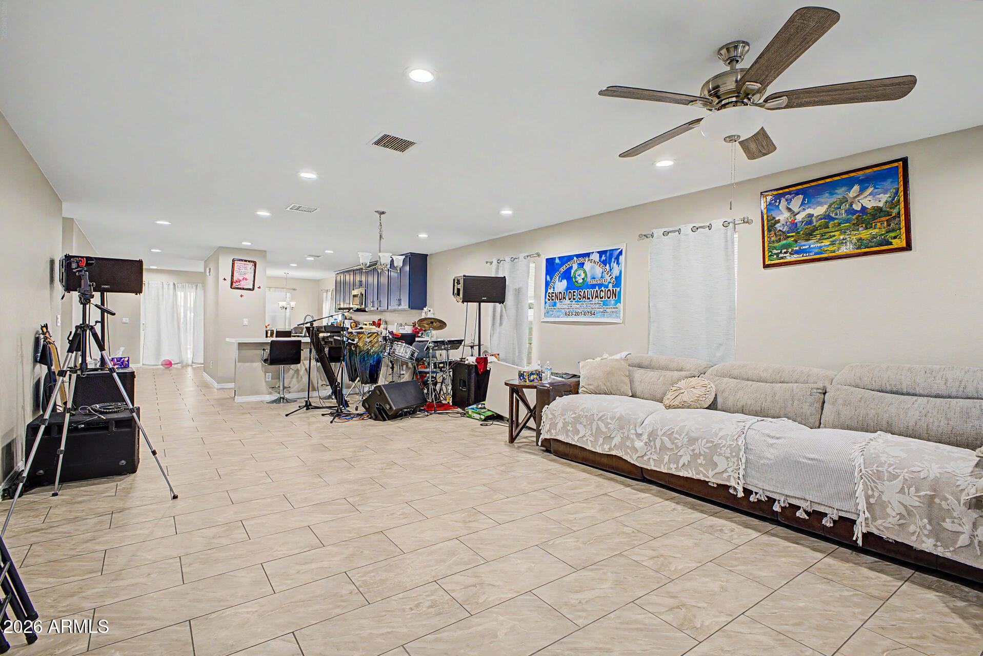 NORTH WILLOW - Residential