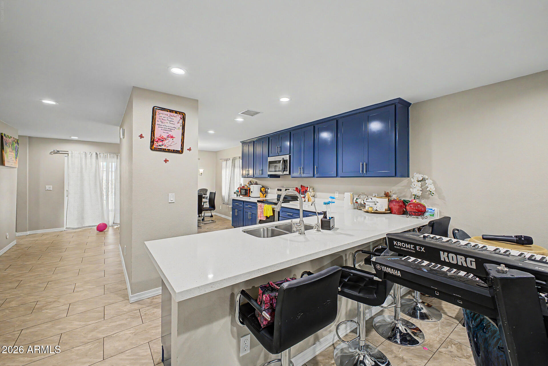 NORTH WILLOW - Residential