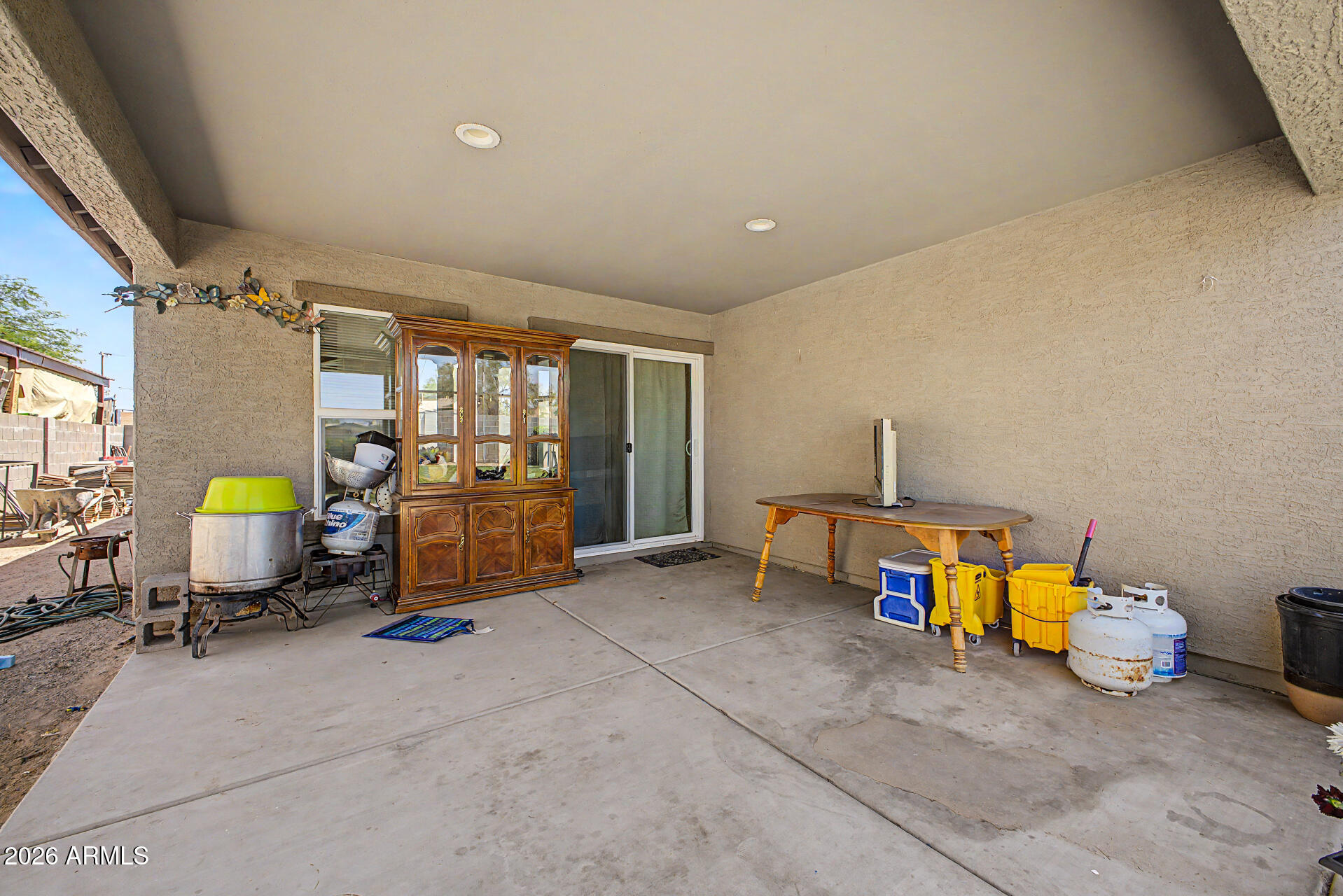 NORTH WILLOW - Residential