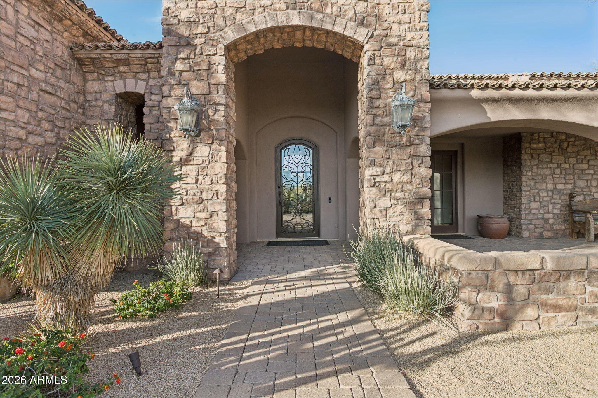 7502 E Whisper Rock Trail