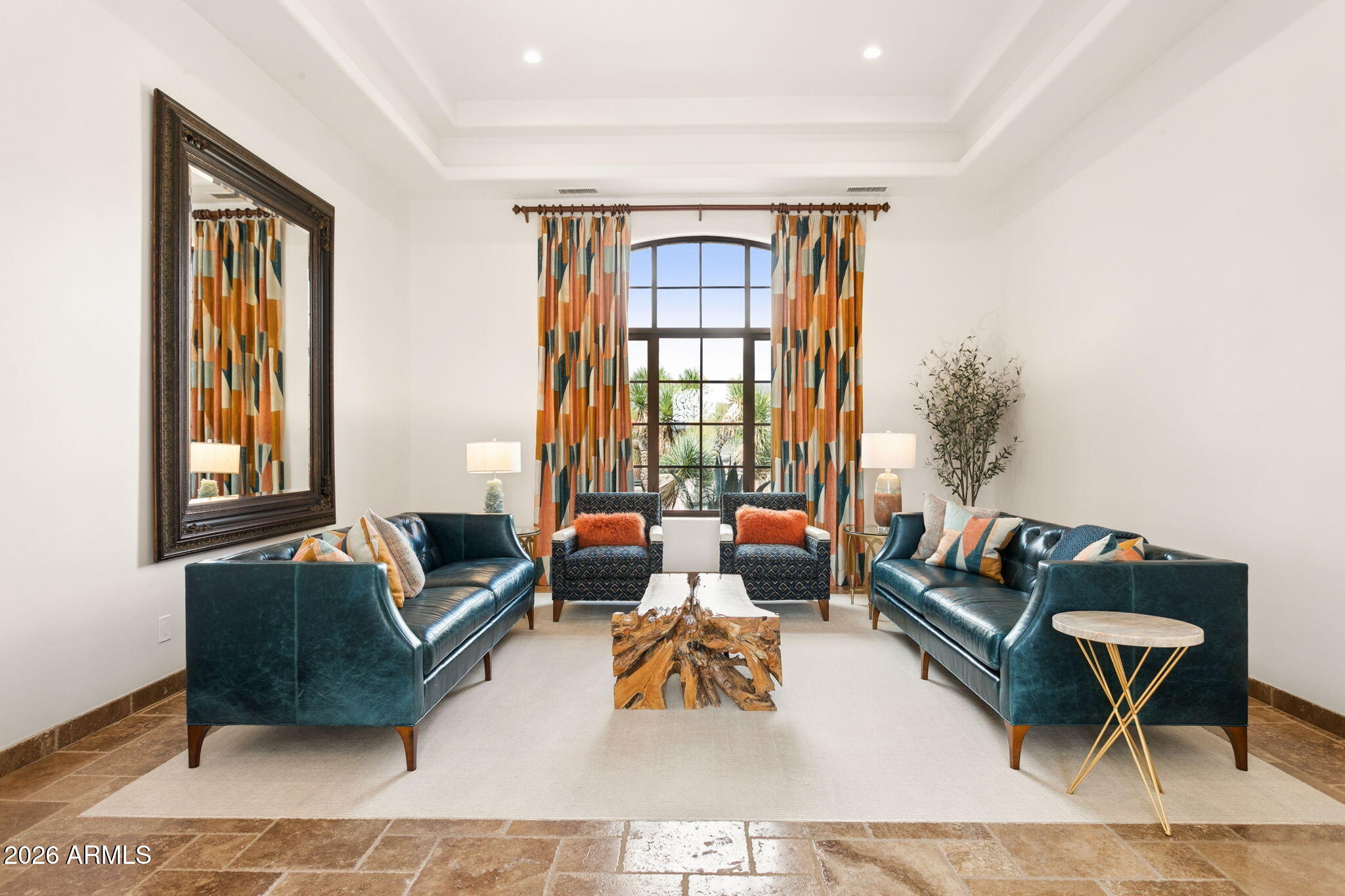 7502 E Whisper Rock Trail