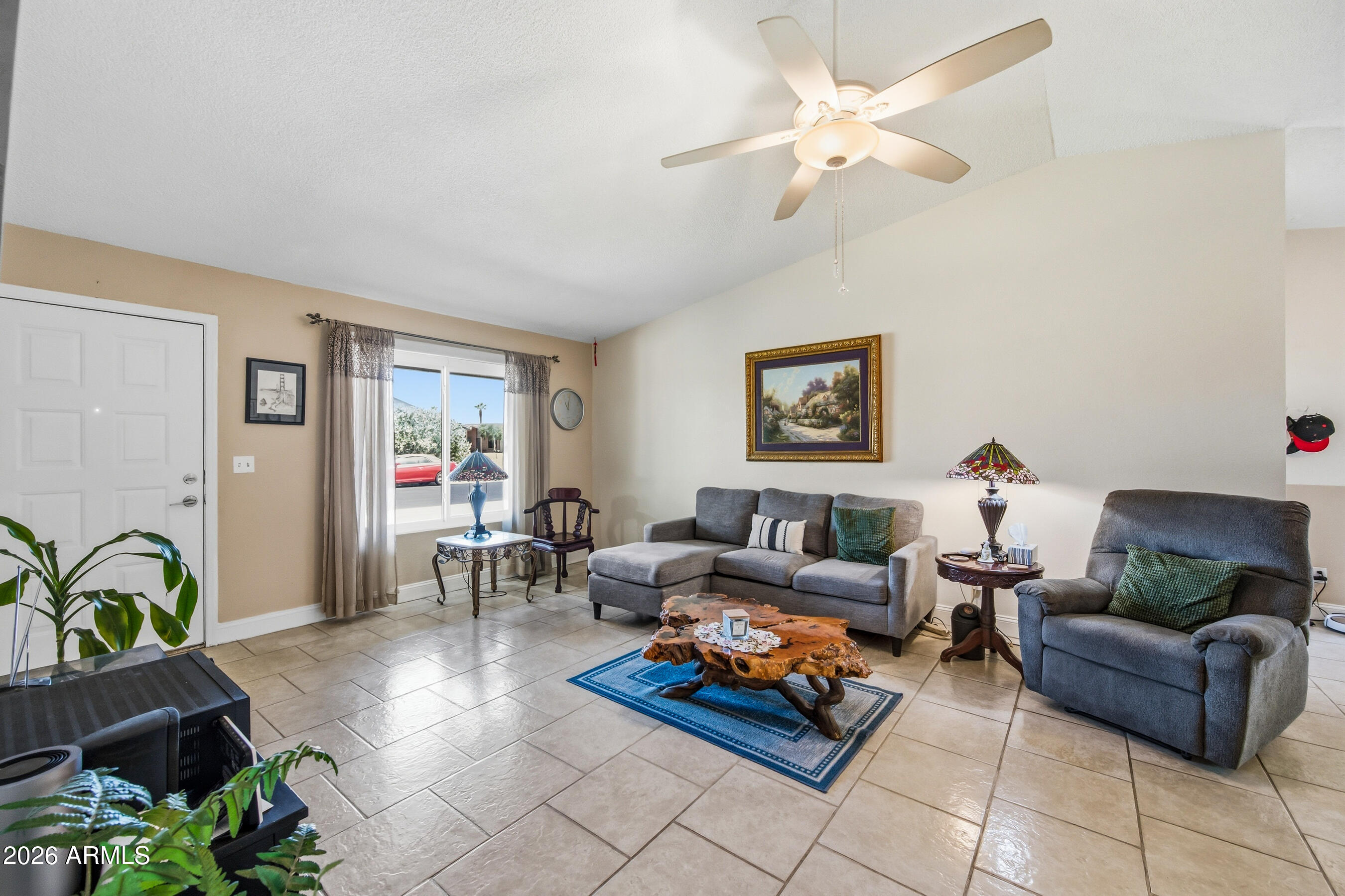 5133 E SHASTA Street