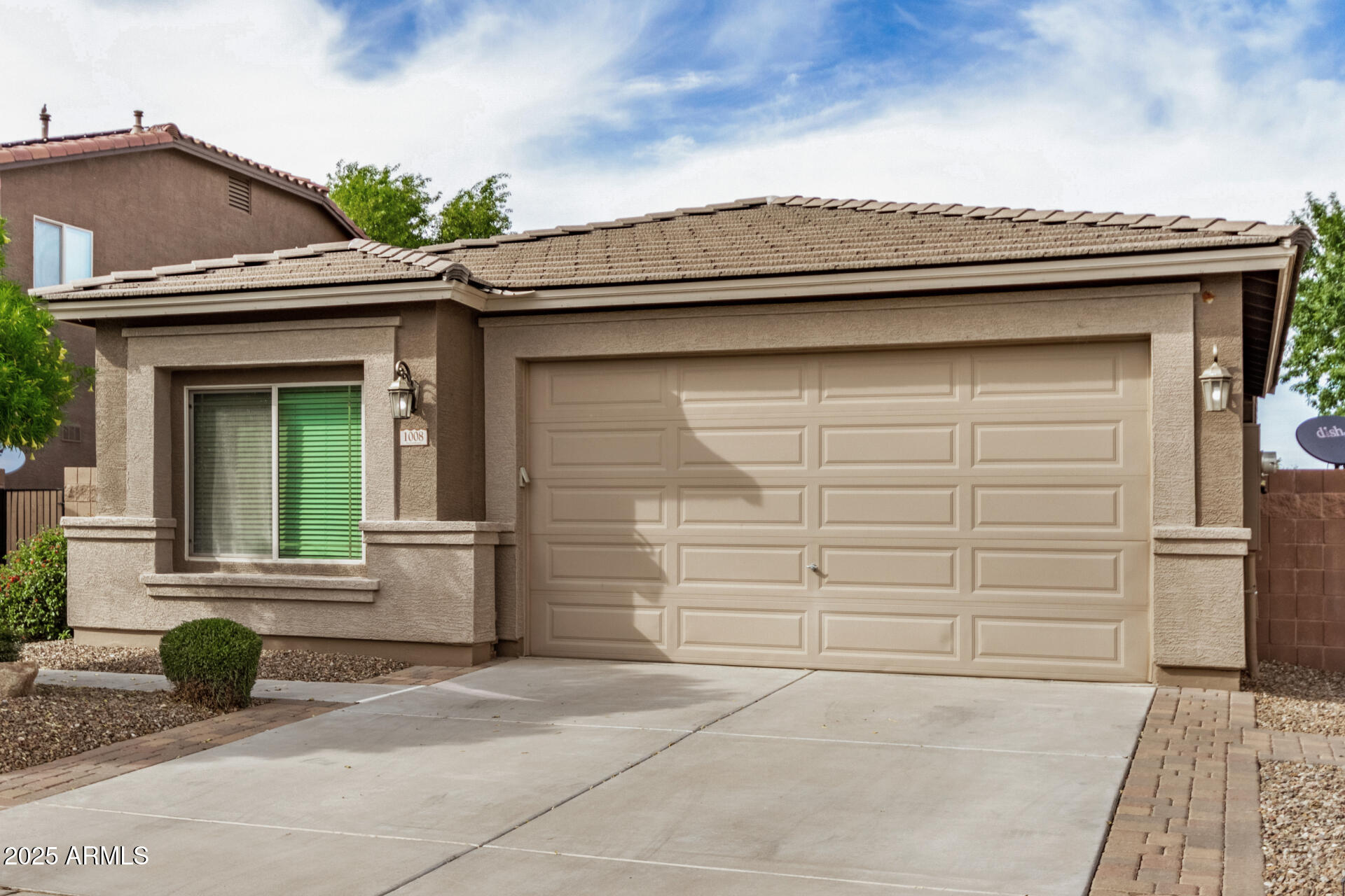 Homes 3 1008 W HEATHERWOOD Street