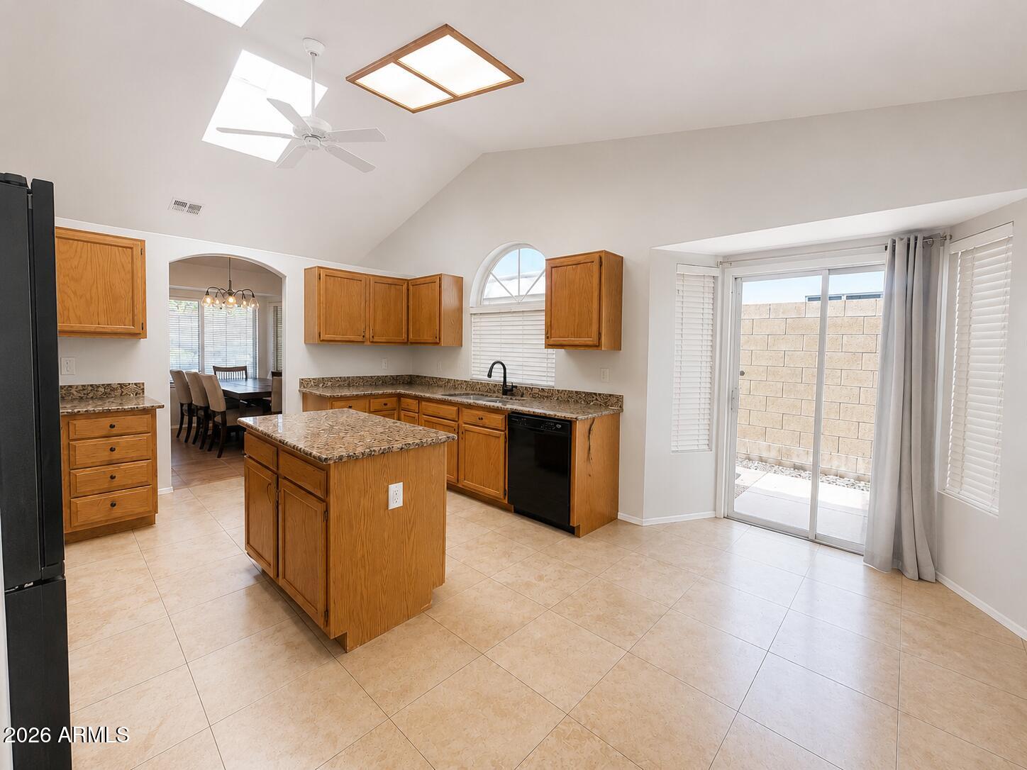 Properties 4 2313 E ROCKLEDGE Road