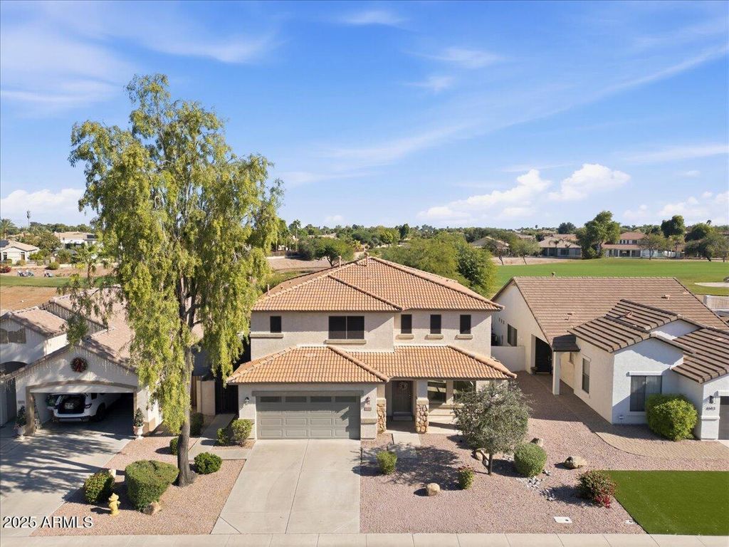 Photo of 6587 S Classic Way, Gilbert, AZ 85298 (MLS # 6950382)