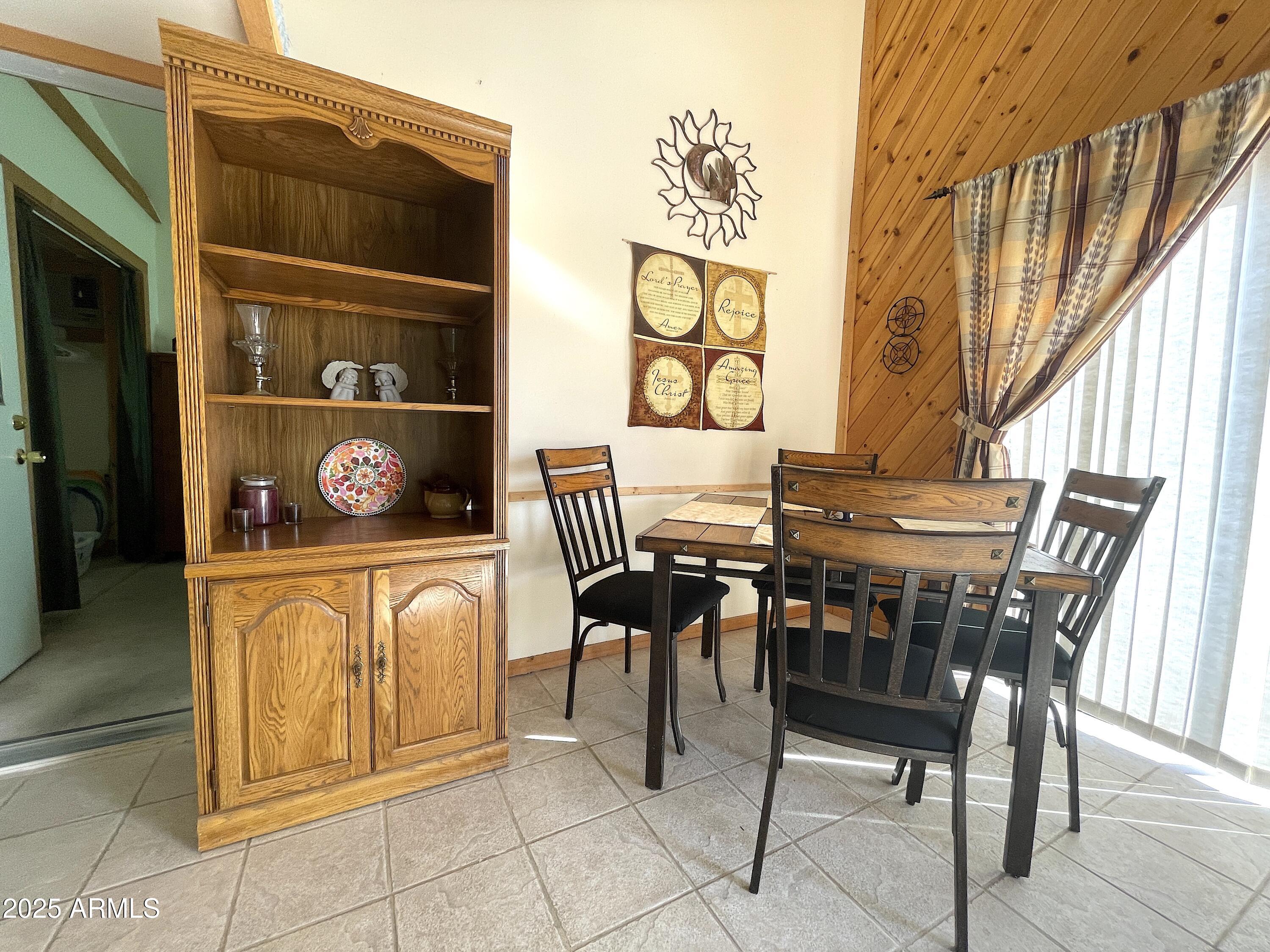 QUEEN VALLEY ESTATES UNIT SEVEN - Residential