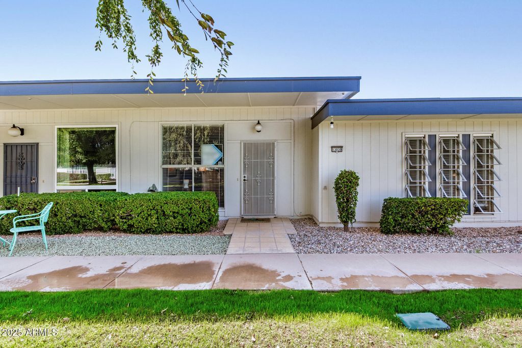 Photo of 13039 N 100th Drive, Sun City, AZ 85351 (MLS # 6947523)