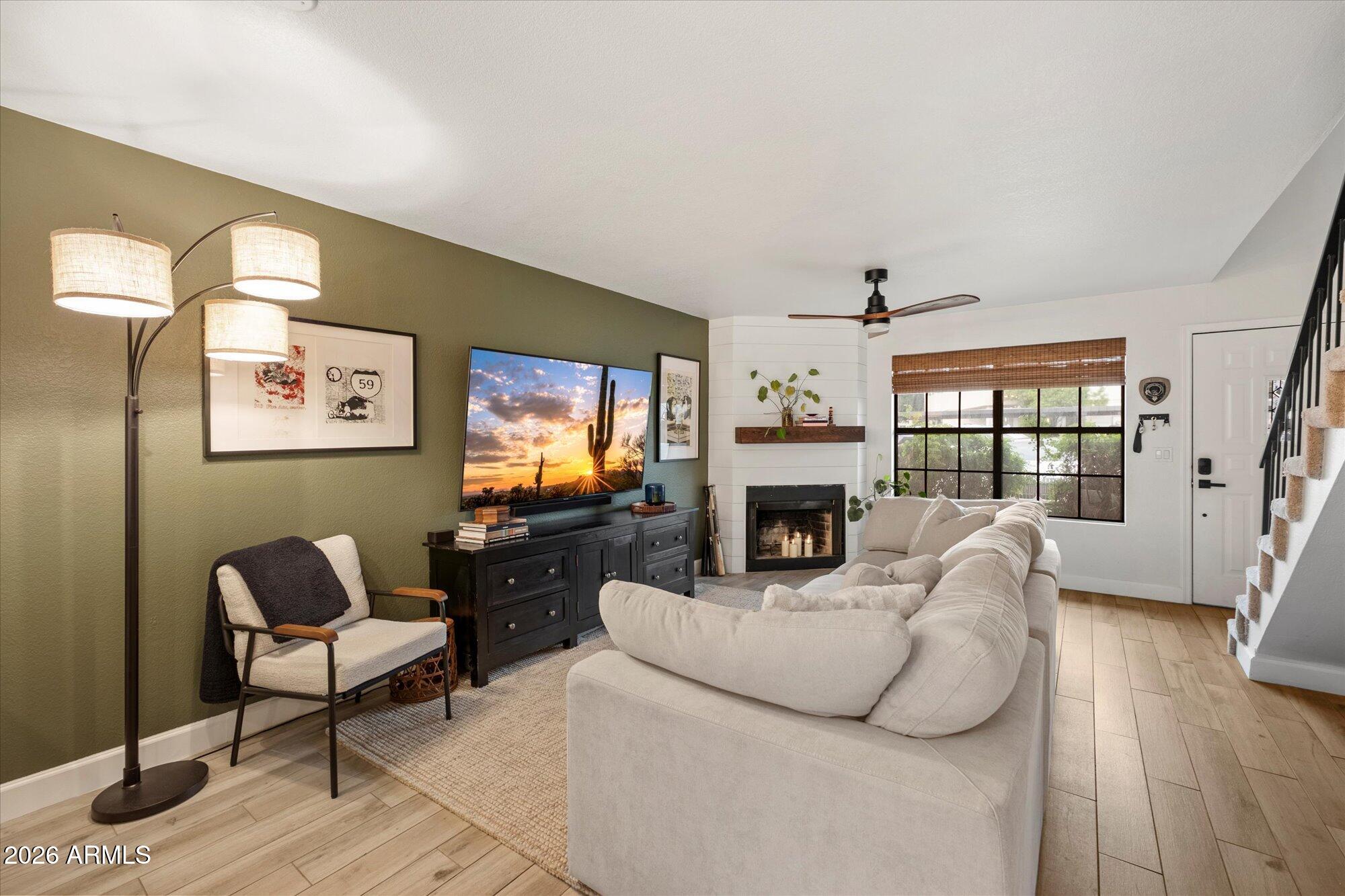 5704 E AIRE LIBRE Avenue 1121