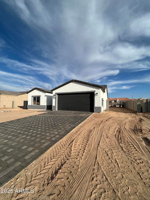 9933 W KEN Drive Arizona City AZ 85123