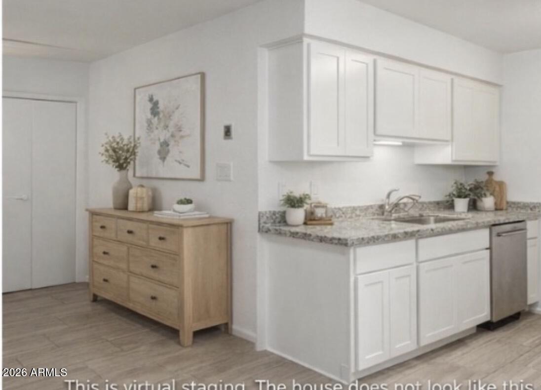 COUNTRY MEADOWS TOWNHOUSES - Residential