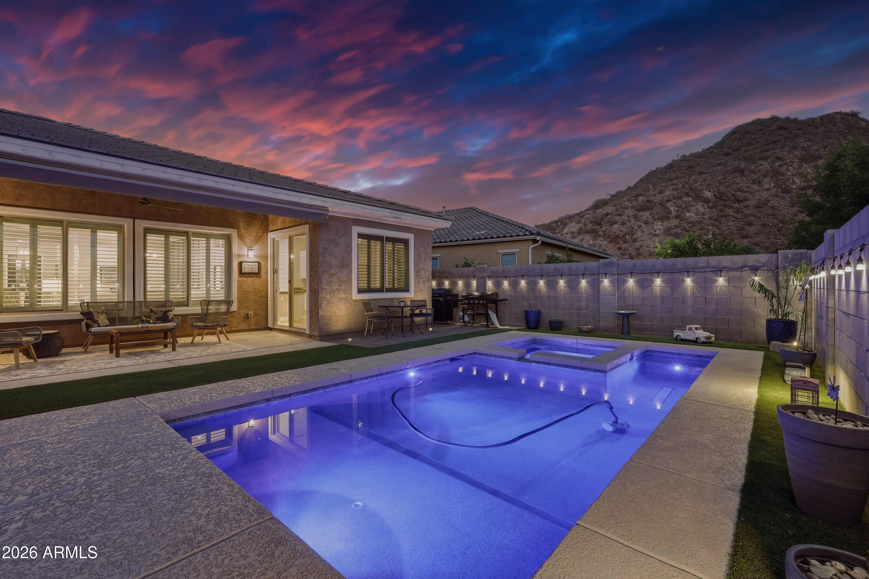 10233 W BENT TREE Drive