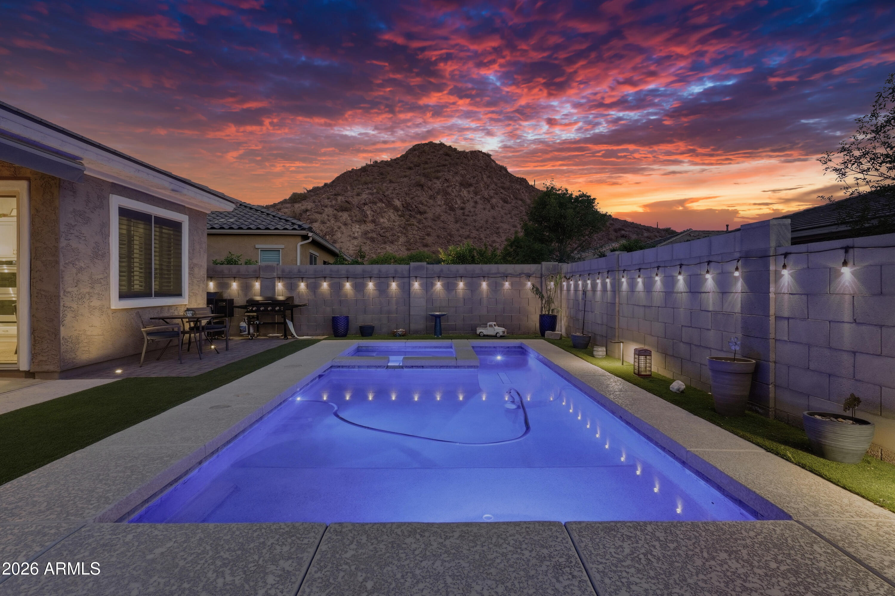 10233 W BENT TREE Drive