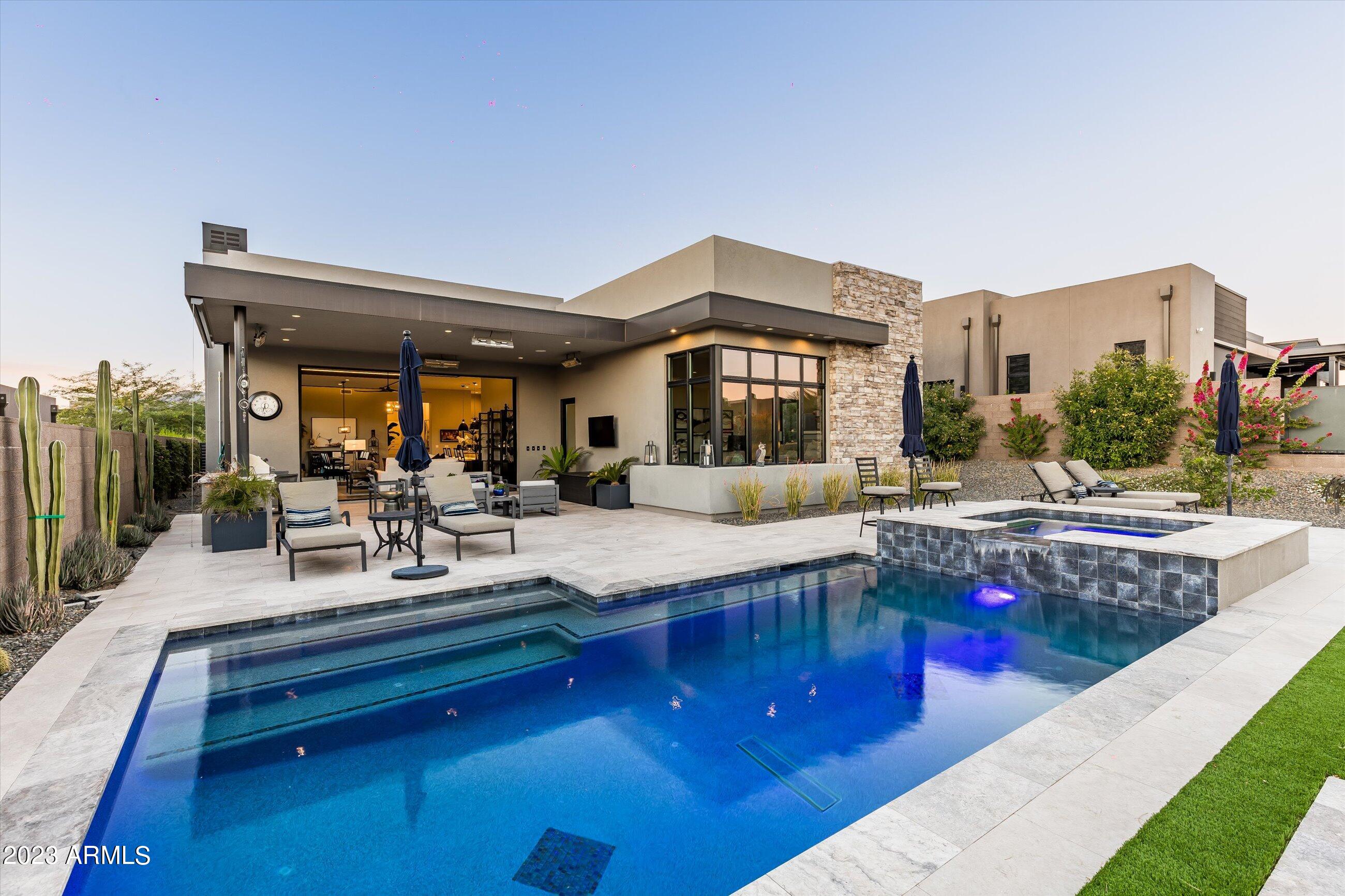 DESERT MOUNTAIN - Residential