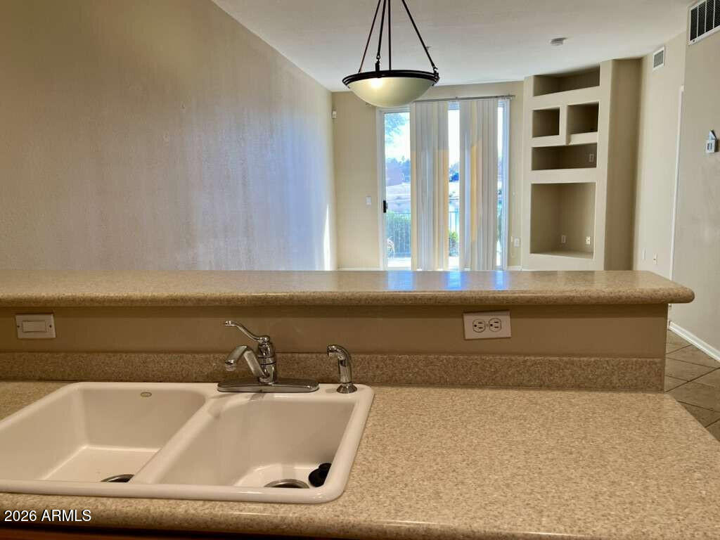 6535 E SUPERSTITION SPRINGS Boulevard 147