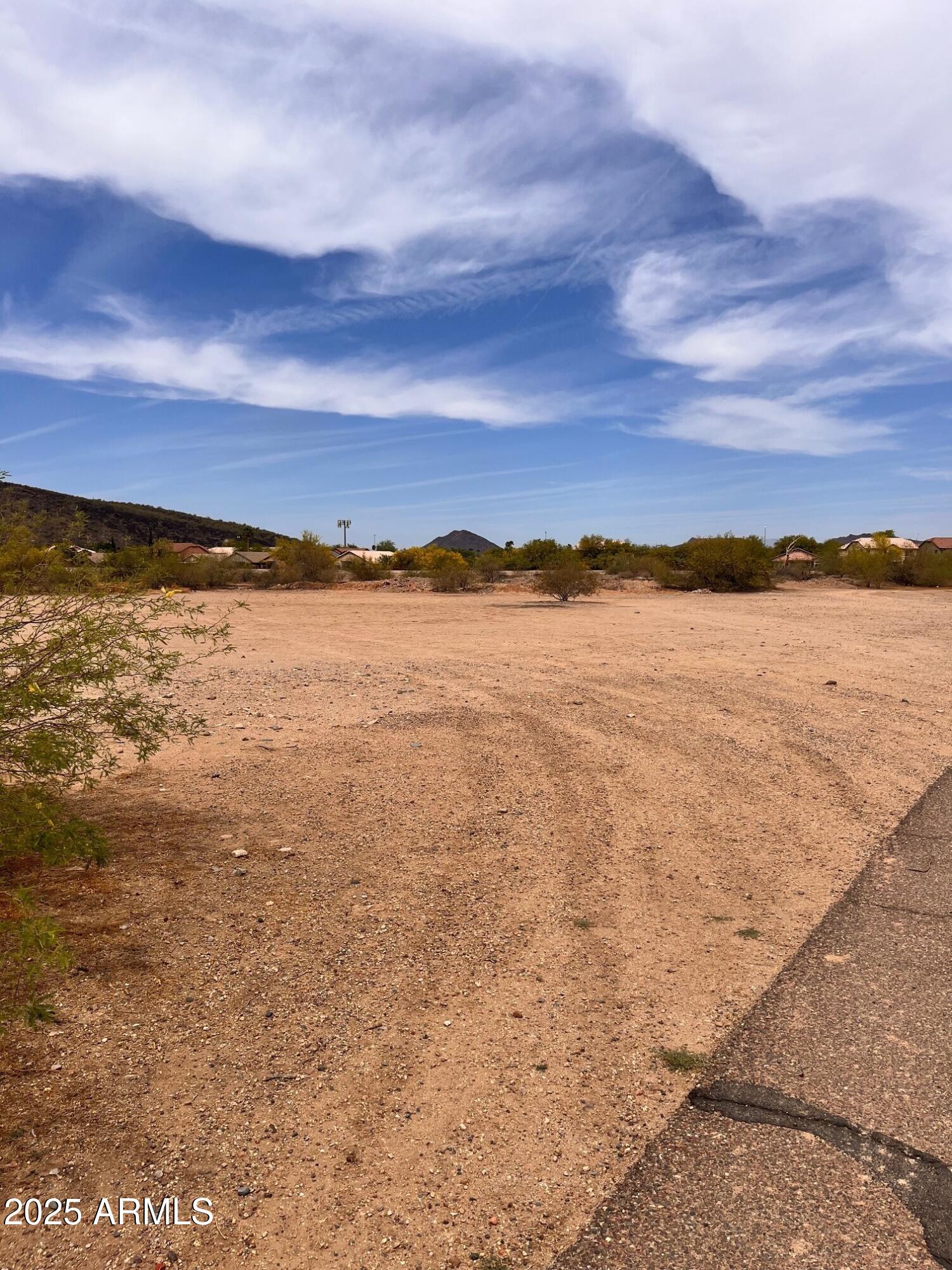 19810 N 38TH Avenue -