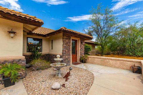 A home in Cave Creek