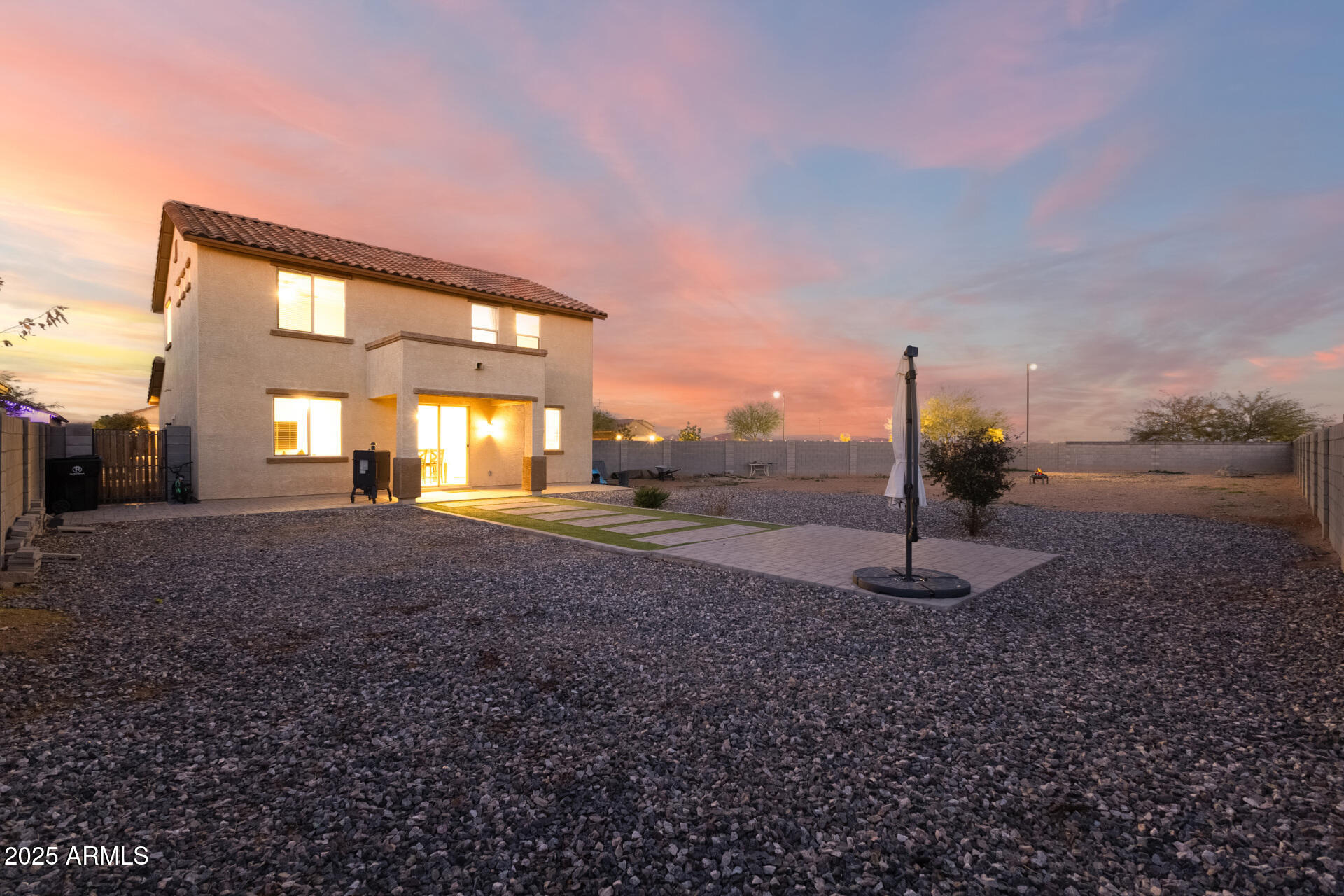 17525 W MONTE LINDO Lane