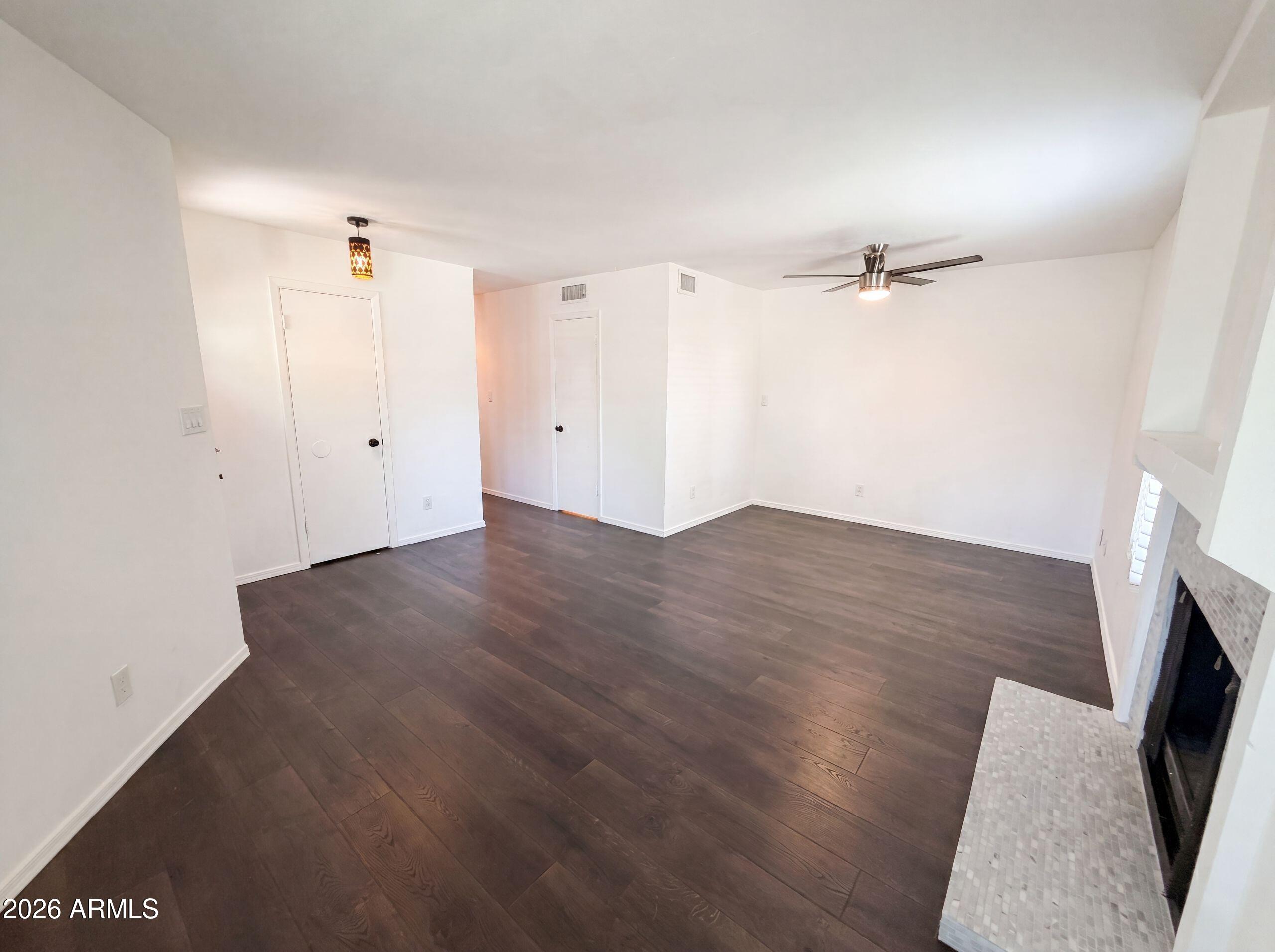 2040 S LONGMORE -- 39