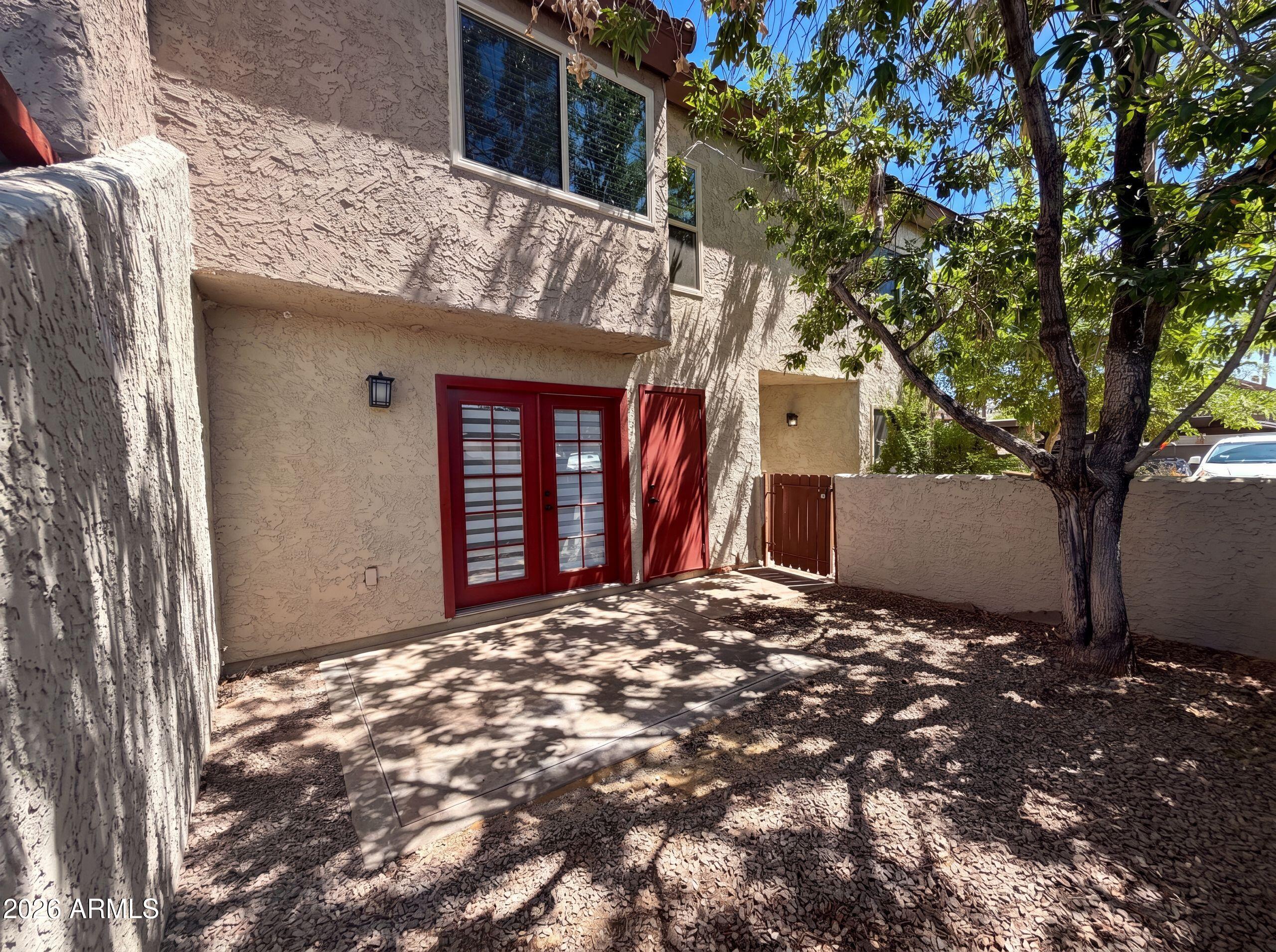 2040 S LONGMORE -- 39