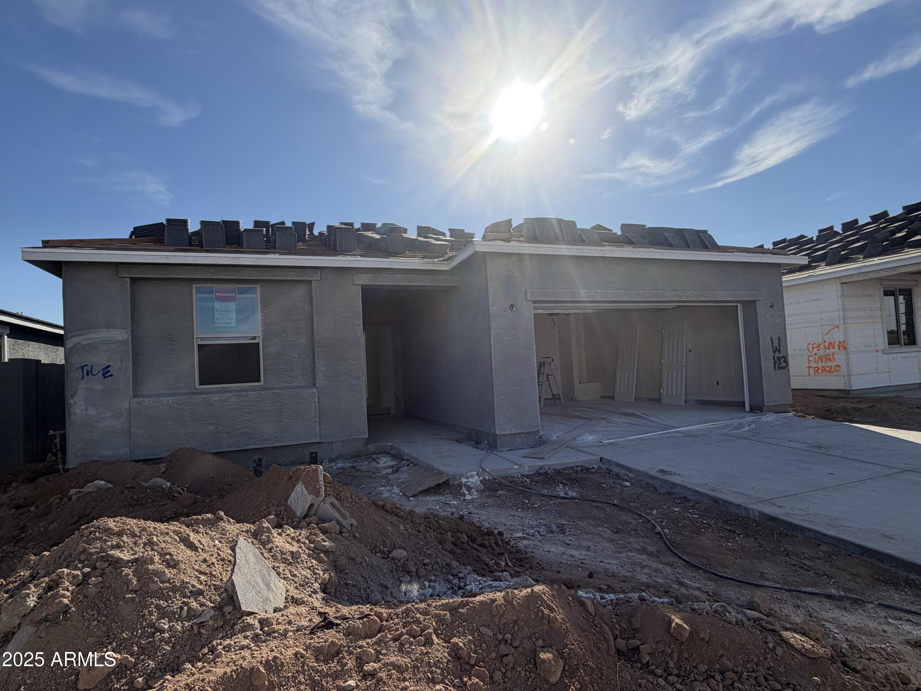 24223 W BOWKER Street