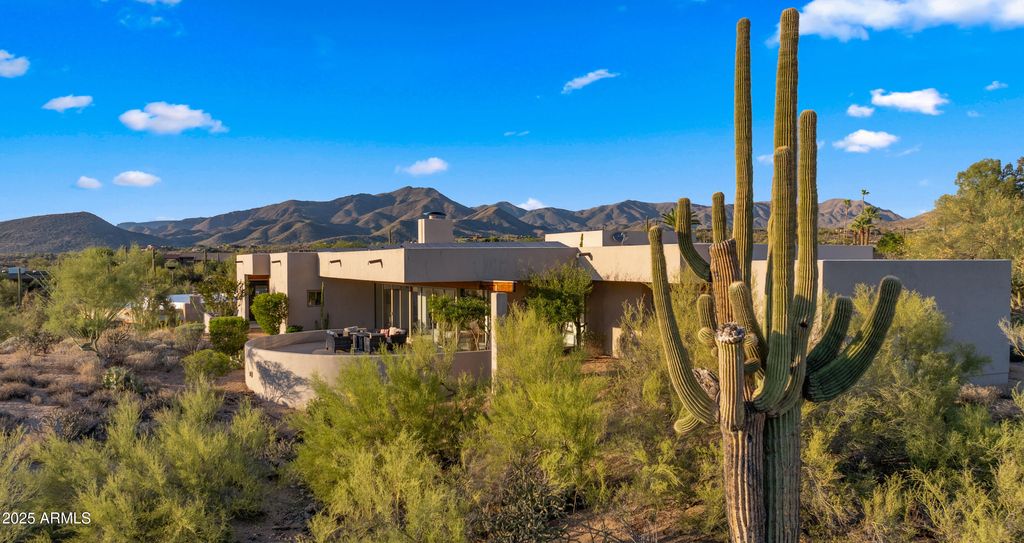 Photo of 37636 N Round Robin Court, Carefree, AZ 85377 (MLS # 6904186)
